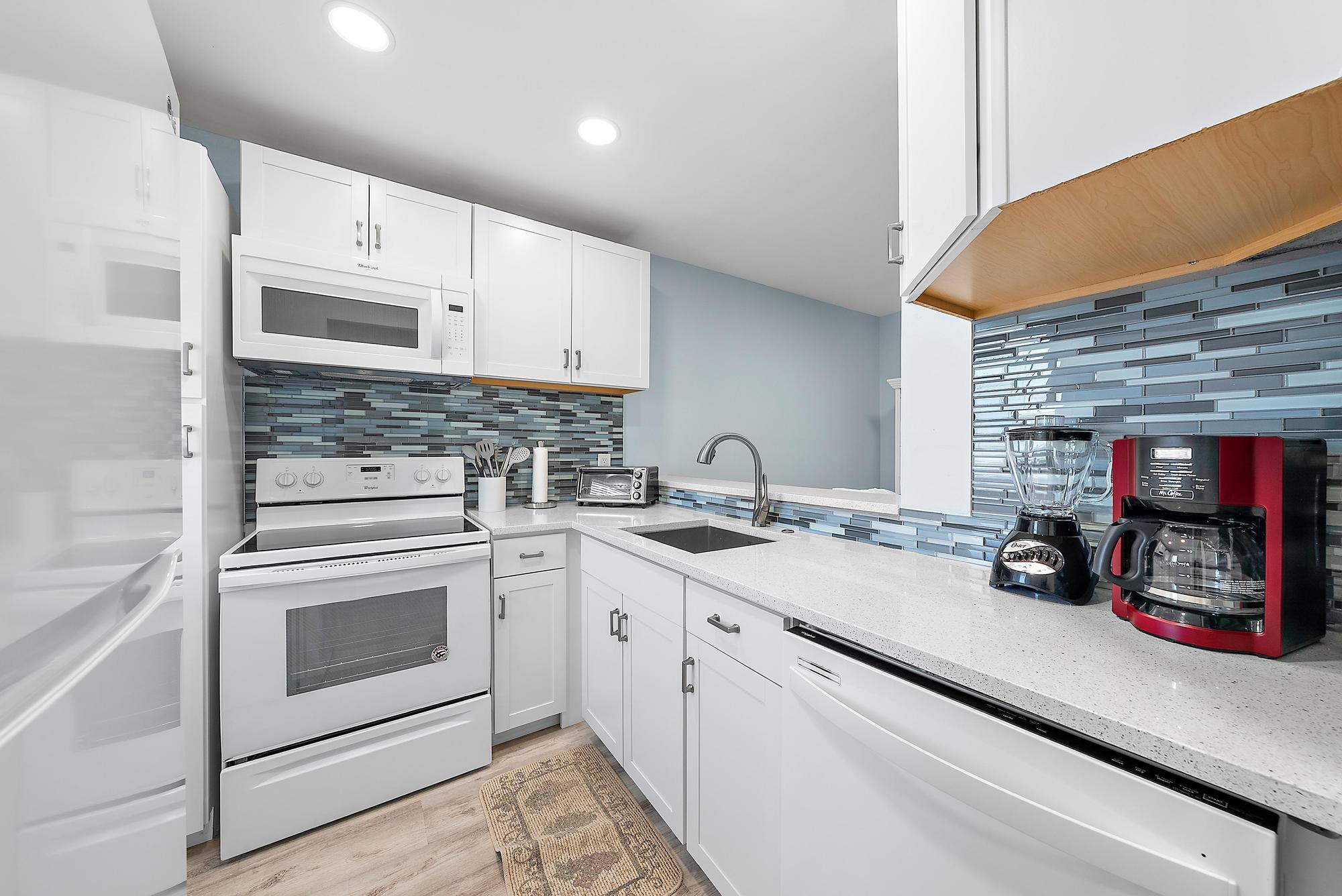3851 N OCEAN #202, Gulf Stream FL 33483