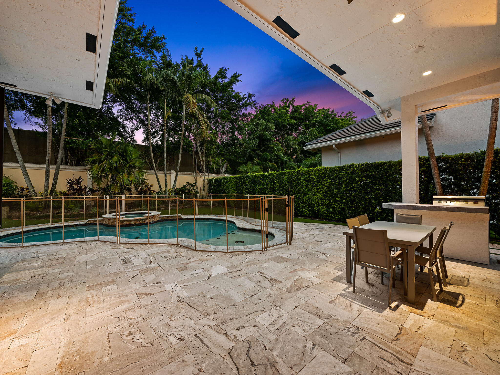 10800 Blue Palm, Plantation FL 33324