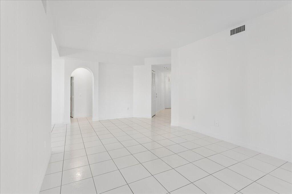 7937 EXETER #102, Tamarac FL 33321