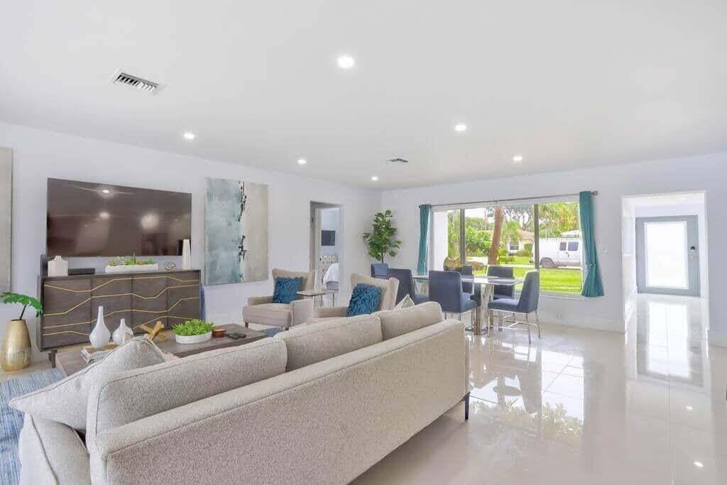1631 Poinsettia, Fort Lauderdale FL 33305