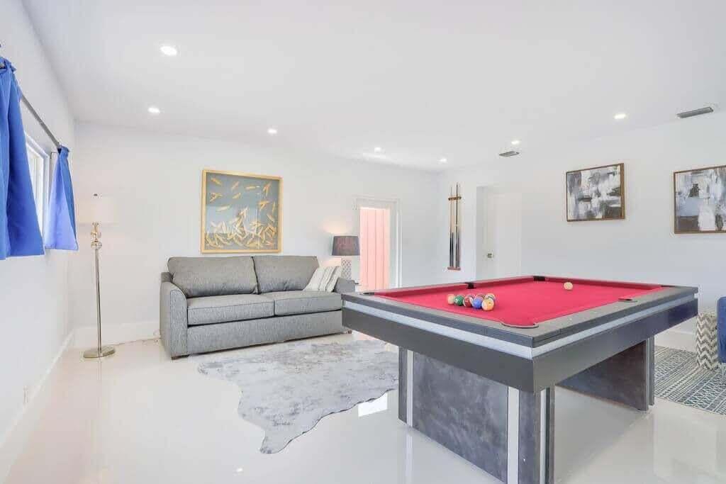 1631 Poinsettia, Fort Lauderdale FL 33305