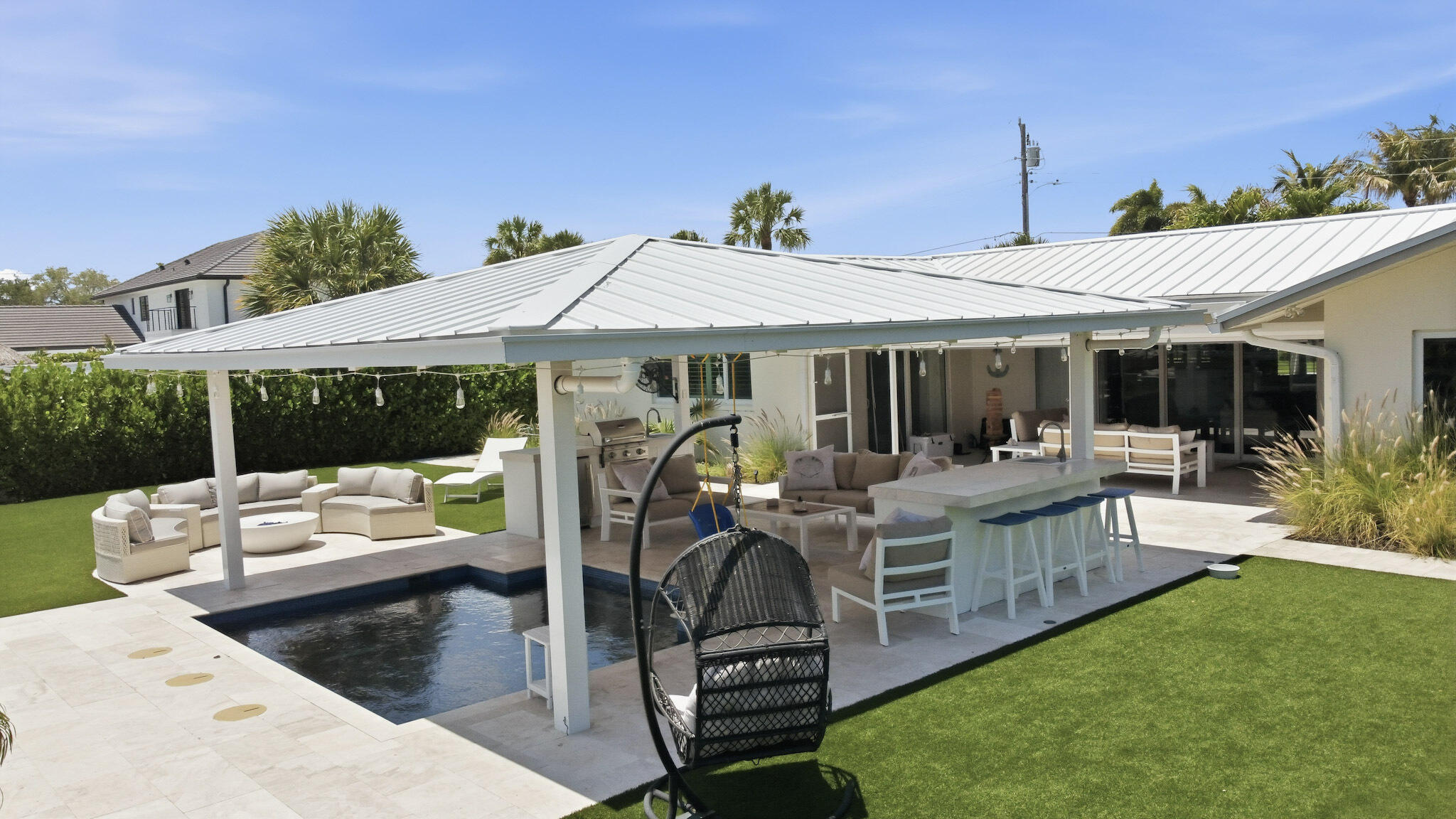 16 LEEWARD, Tequesta FL 33469