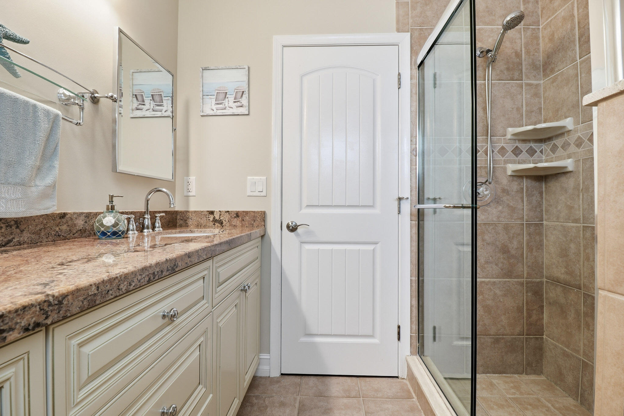 16 LEEWARD, Tequesta FL 33469