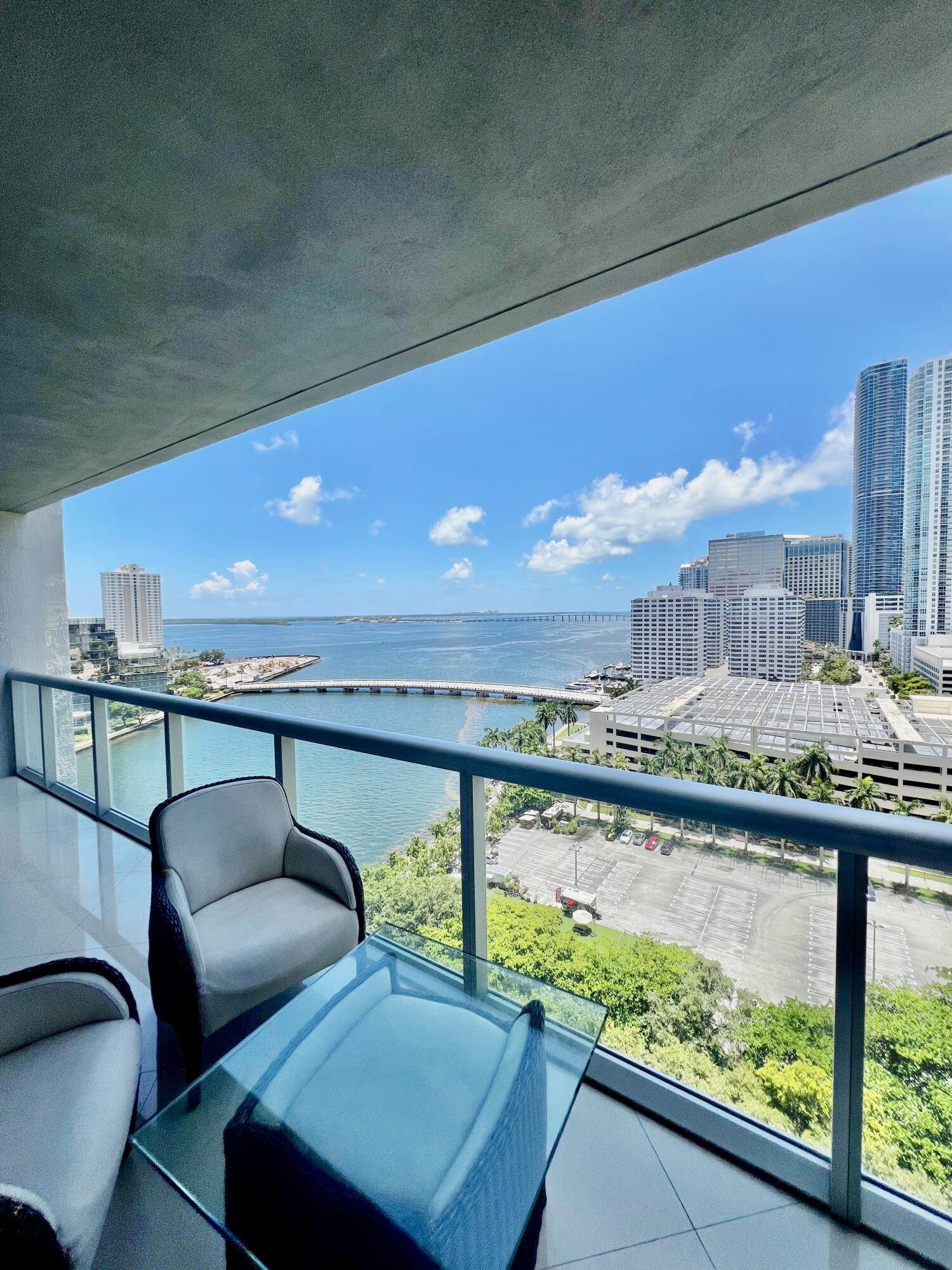 495 BRICKELL #1605, Miami FL 33131