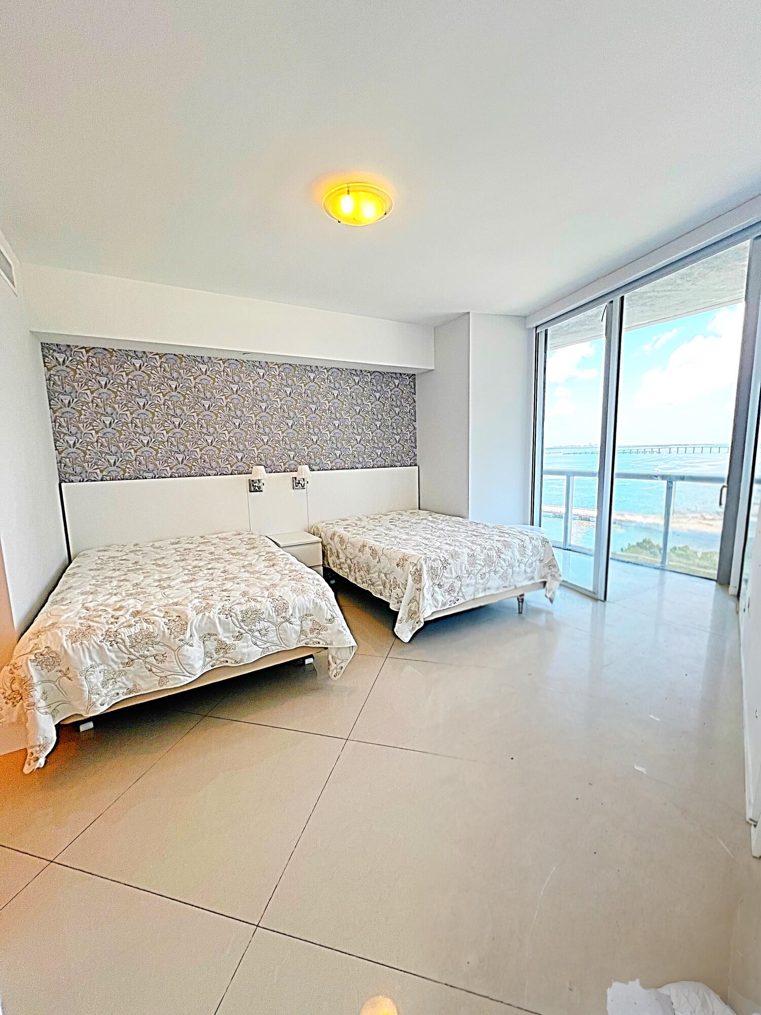 495 BRICKELL #1605, Miami FL 33131