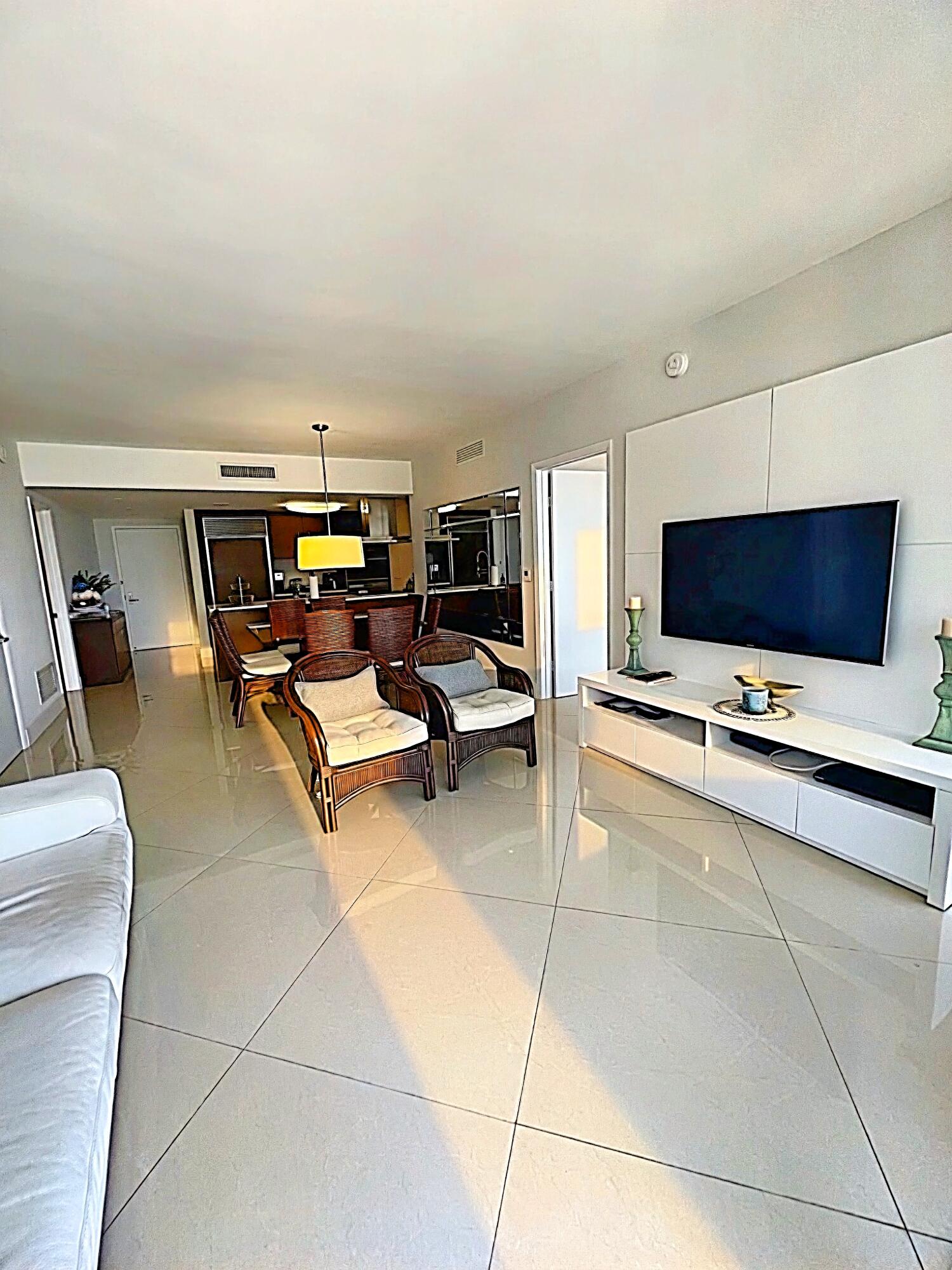 495 BRICKELL #1605, Miami FL 33131