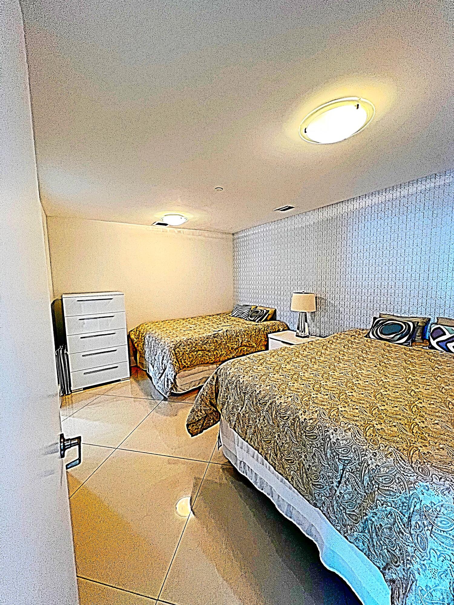 495 BRICKELL #1605, Miami FL 33131