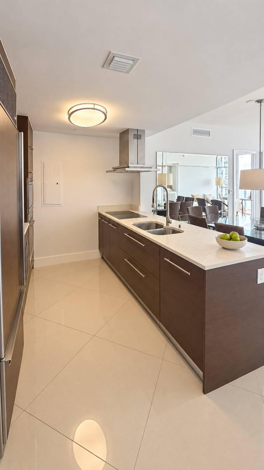 495 BRICKELL #1605, Miami FL 33131