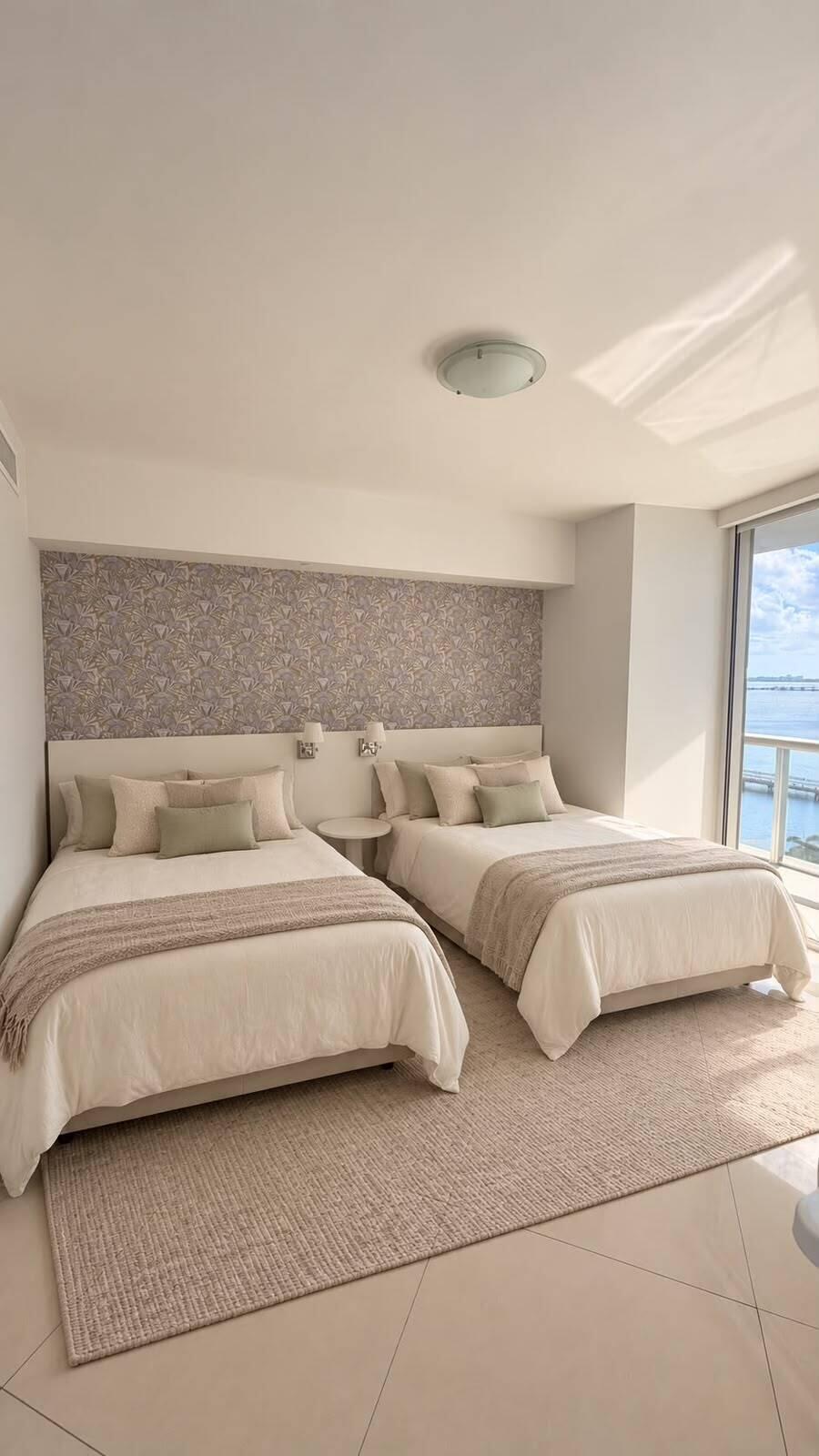 495 BRICKELL #1605, Miami FL 33131
