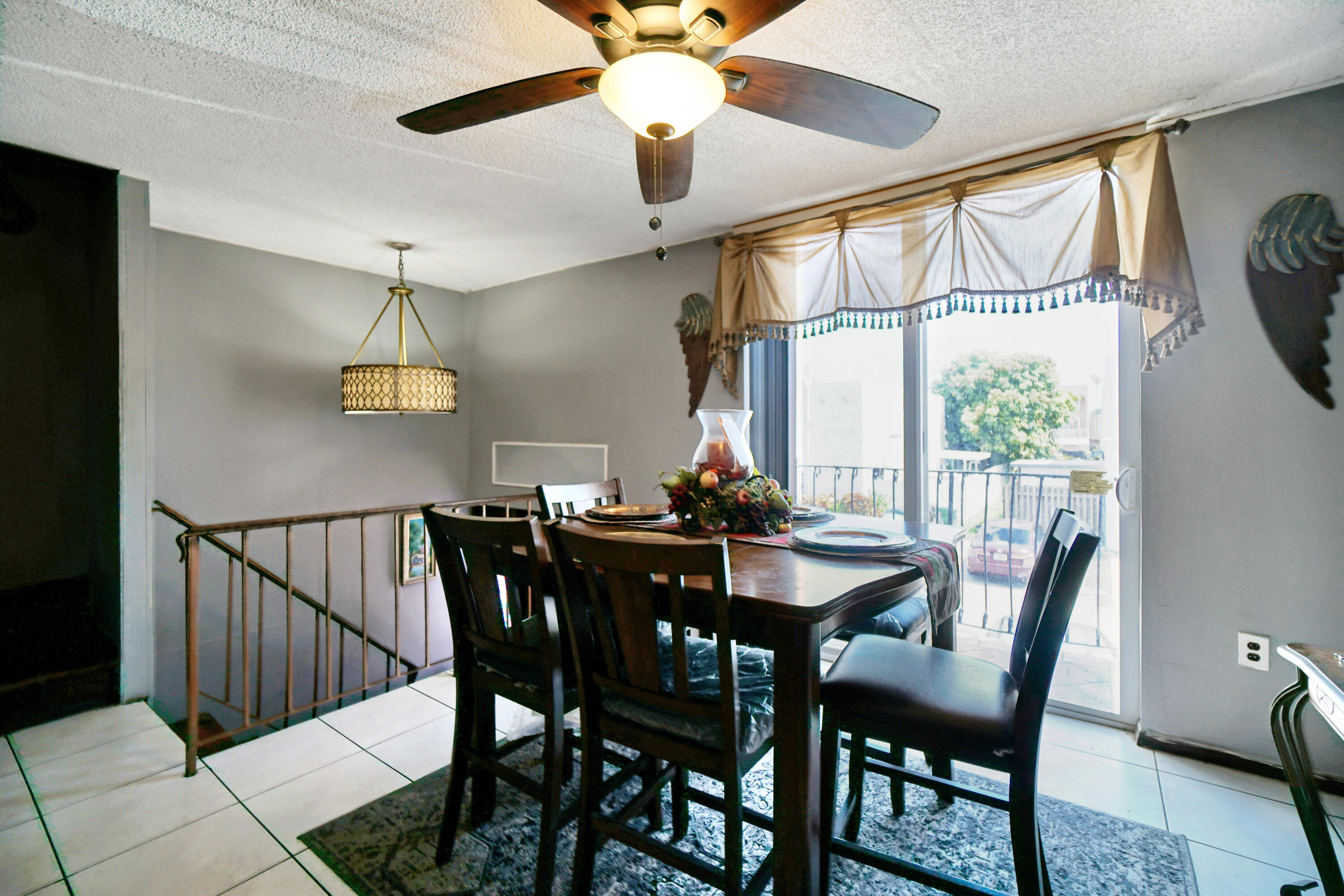 1067 W 43rd #68, Hialeah FL 33012