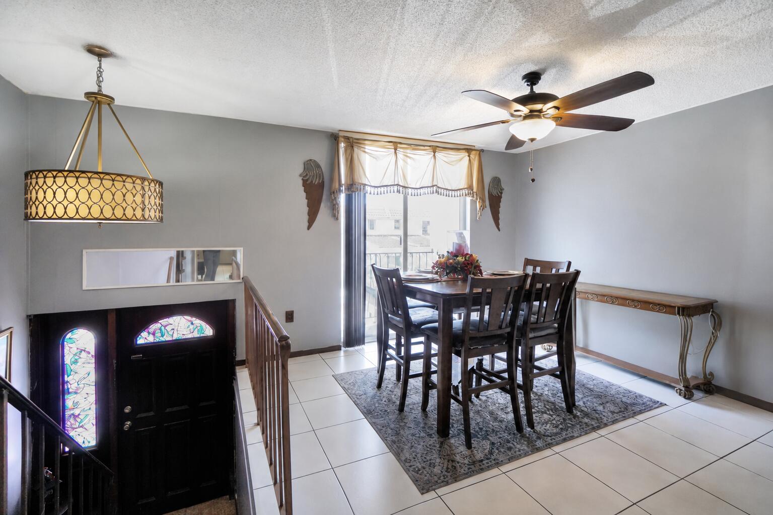 1067 W 43rd #68, Hialeah FL 33012