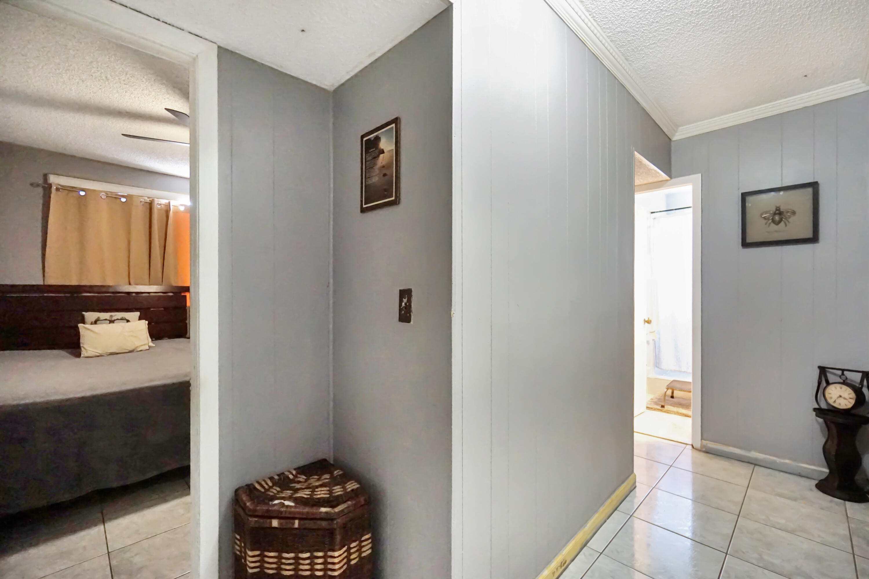 1067 W 43rd #68, Hialeah FL 33012