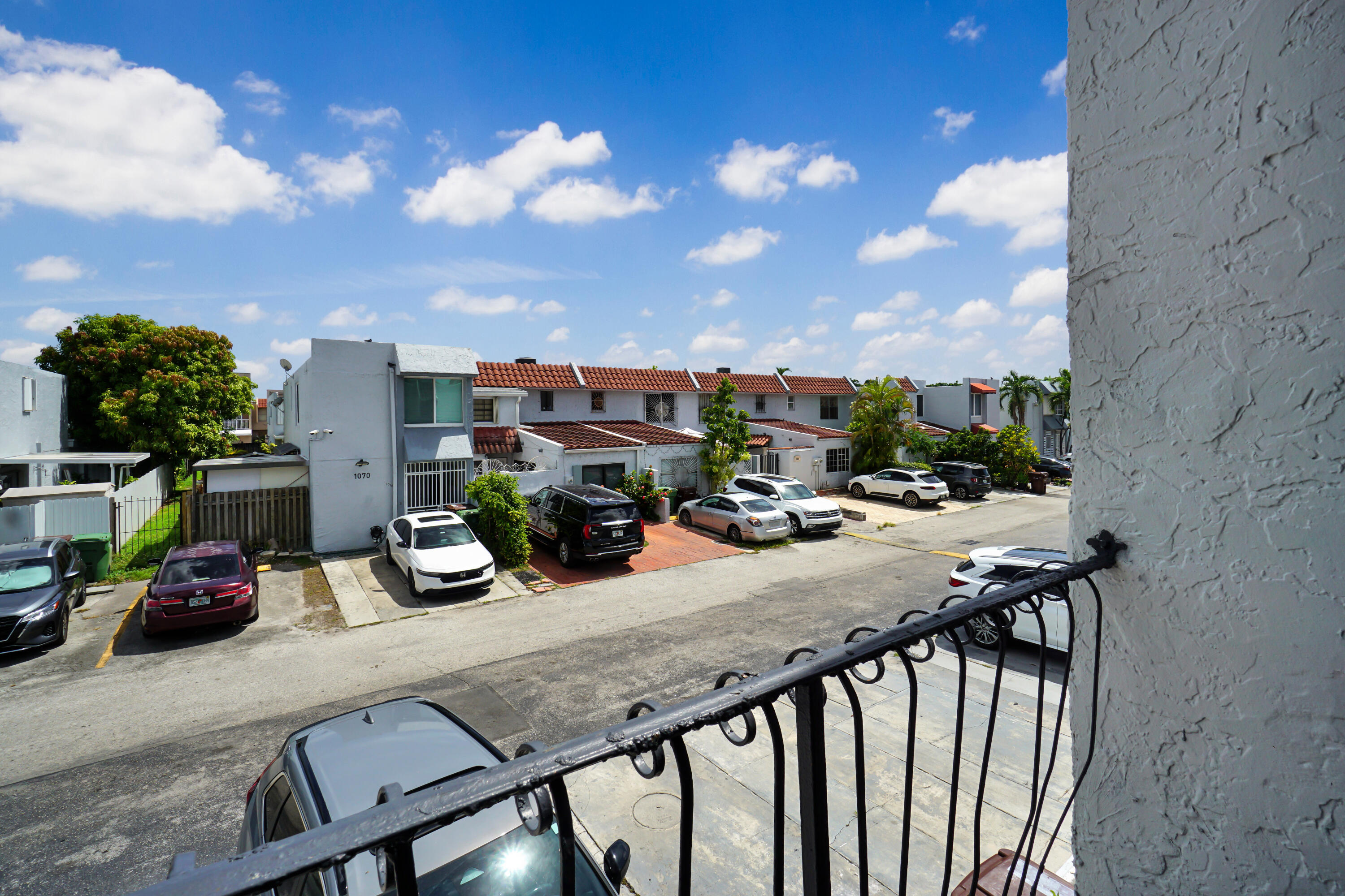 1067 W 43rd #68, Hialeah FL 33012