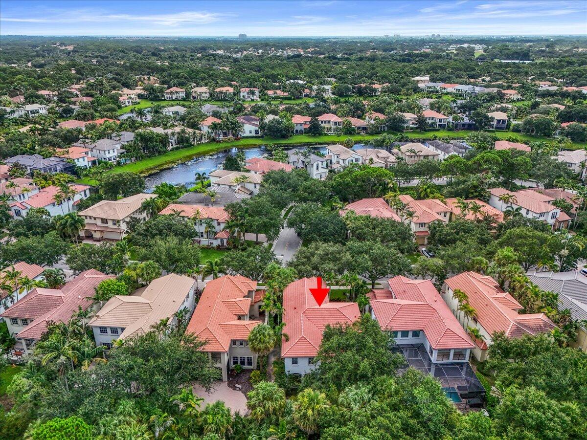 1049 Vintner, Palm Beach Gardens FL 33410