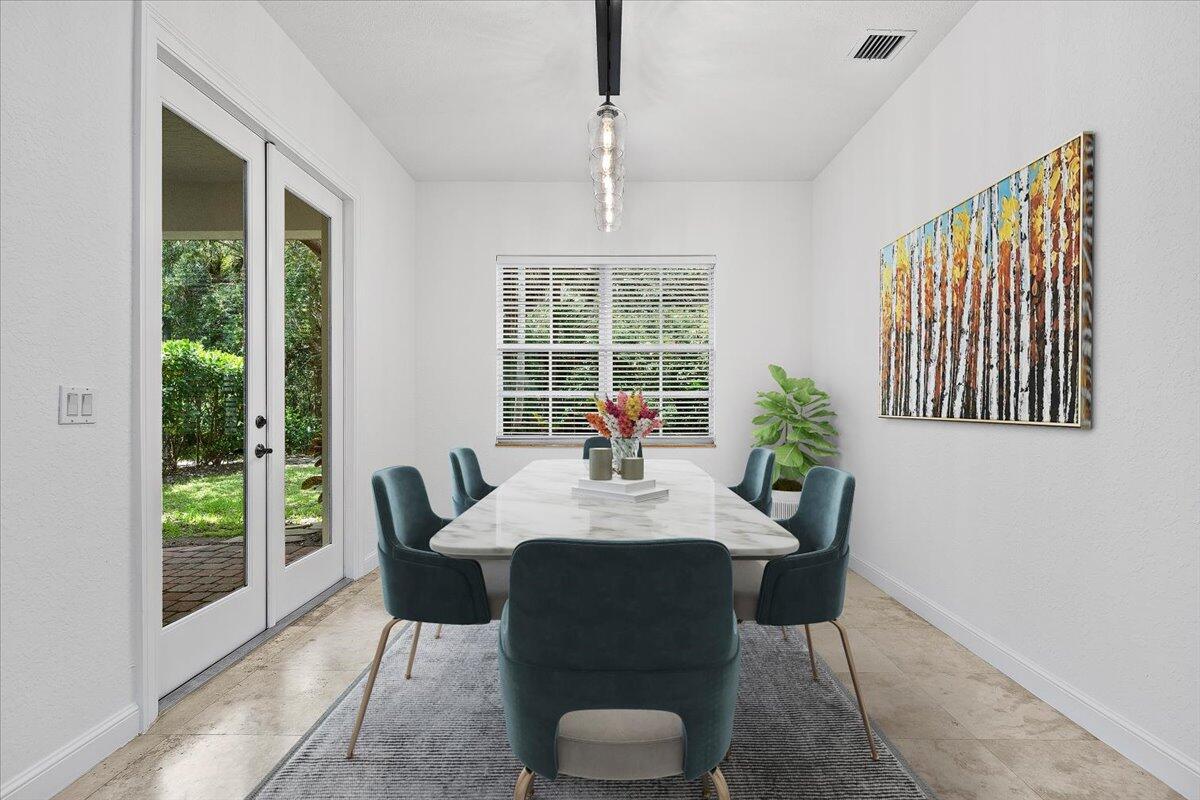 1049 Vintner, Palm Beach Gardens FL 33410