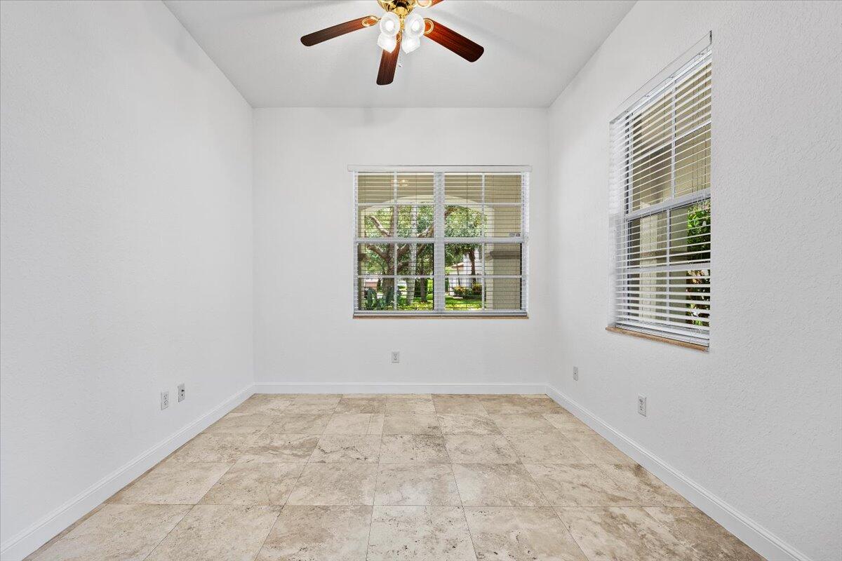 1049 Vintner, Palm Beach Gardens FL 33410