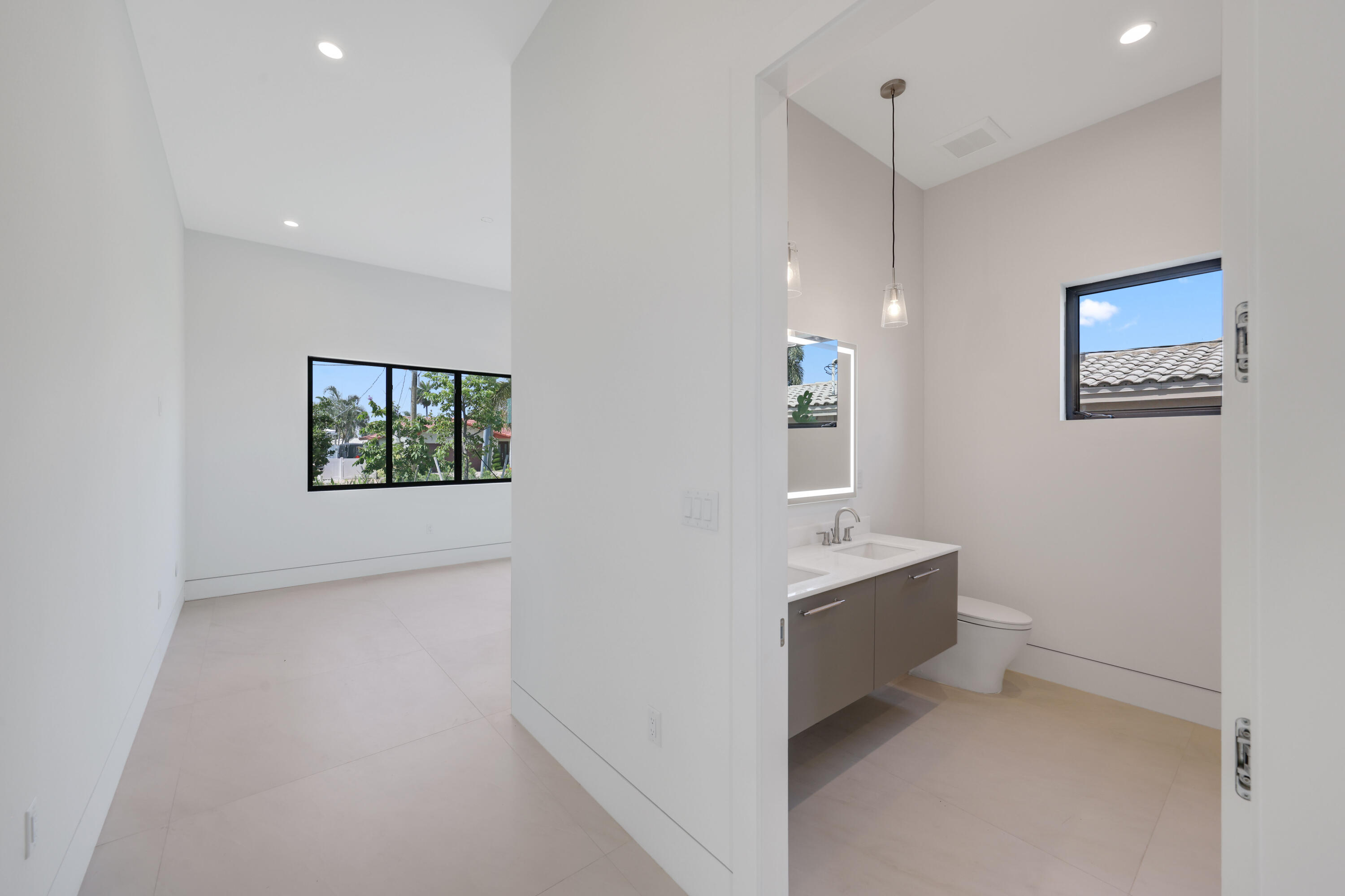 2612 NE 4TH, Pompano Beach FL 33062
