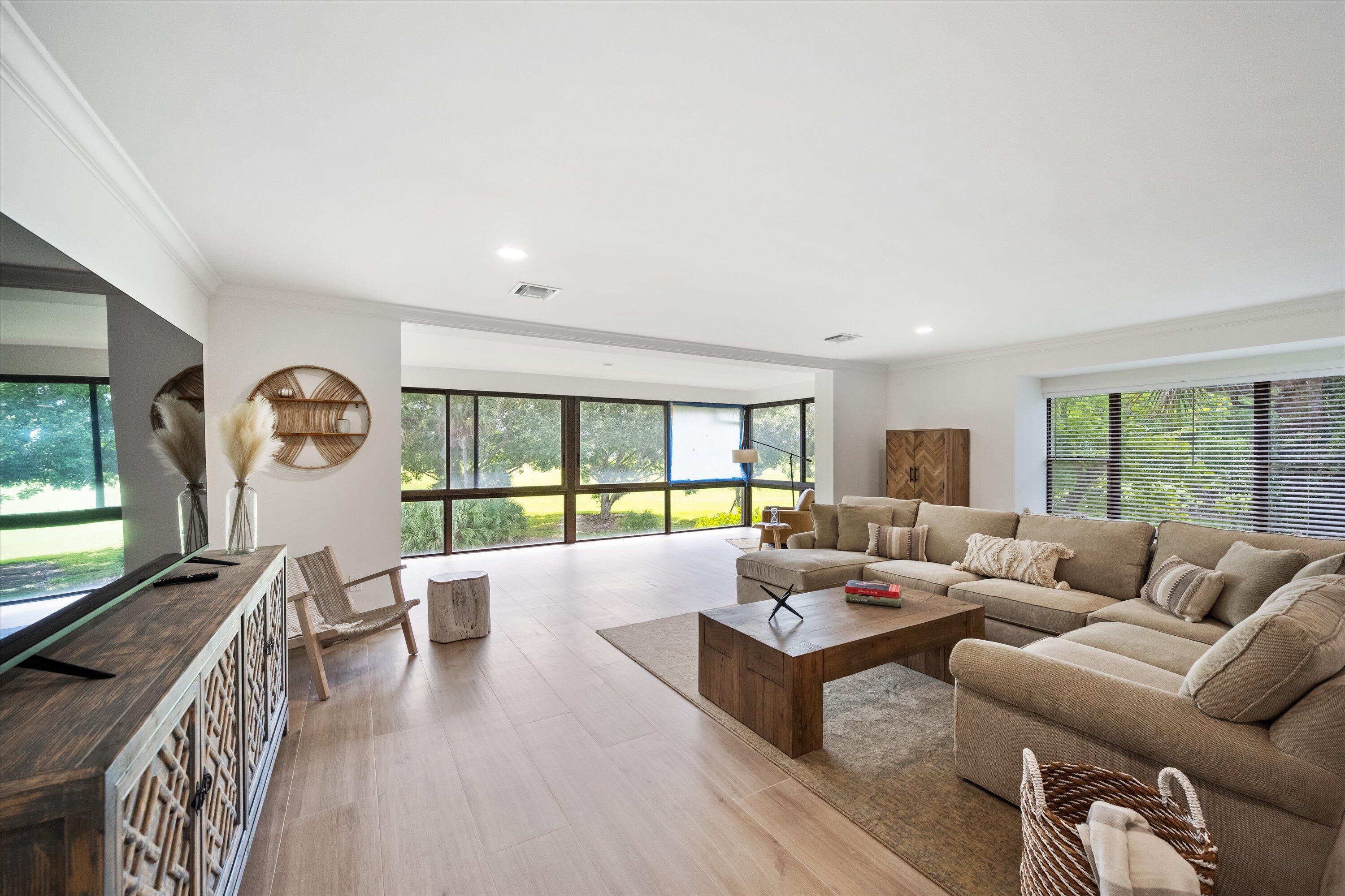 2810 Polo Island #C203, Wellington FL 33414