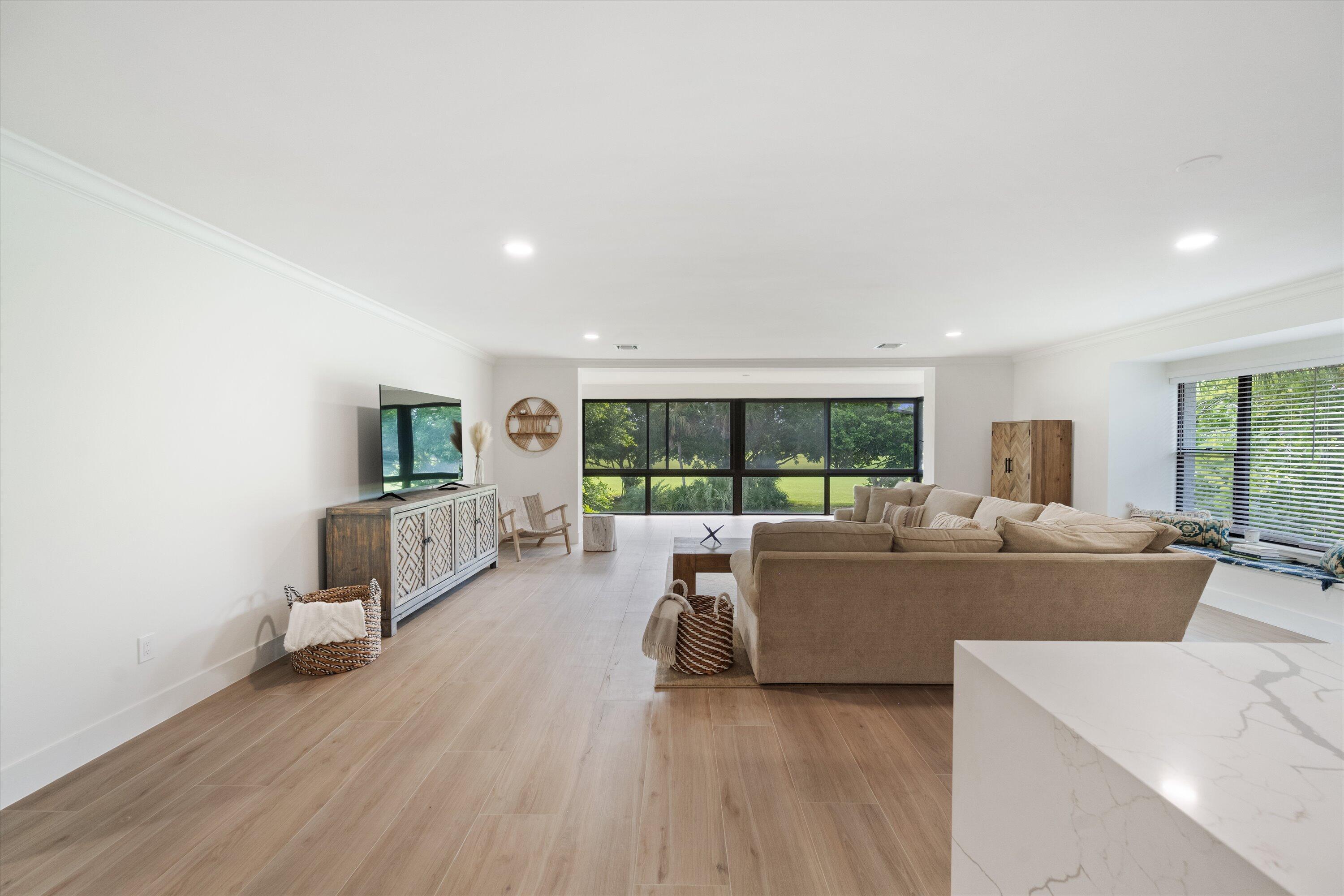 2810 Polo Island #C203, Wellington FL 33414