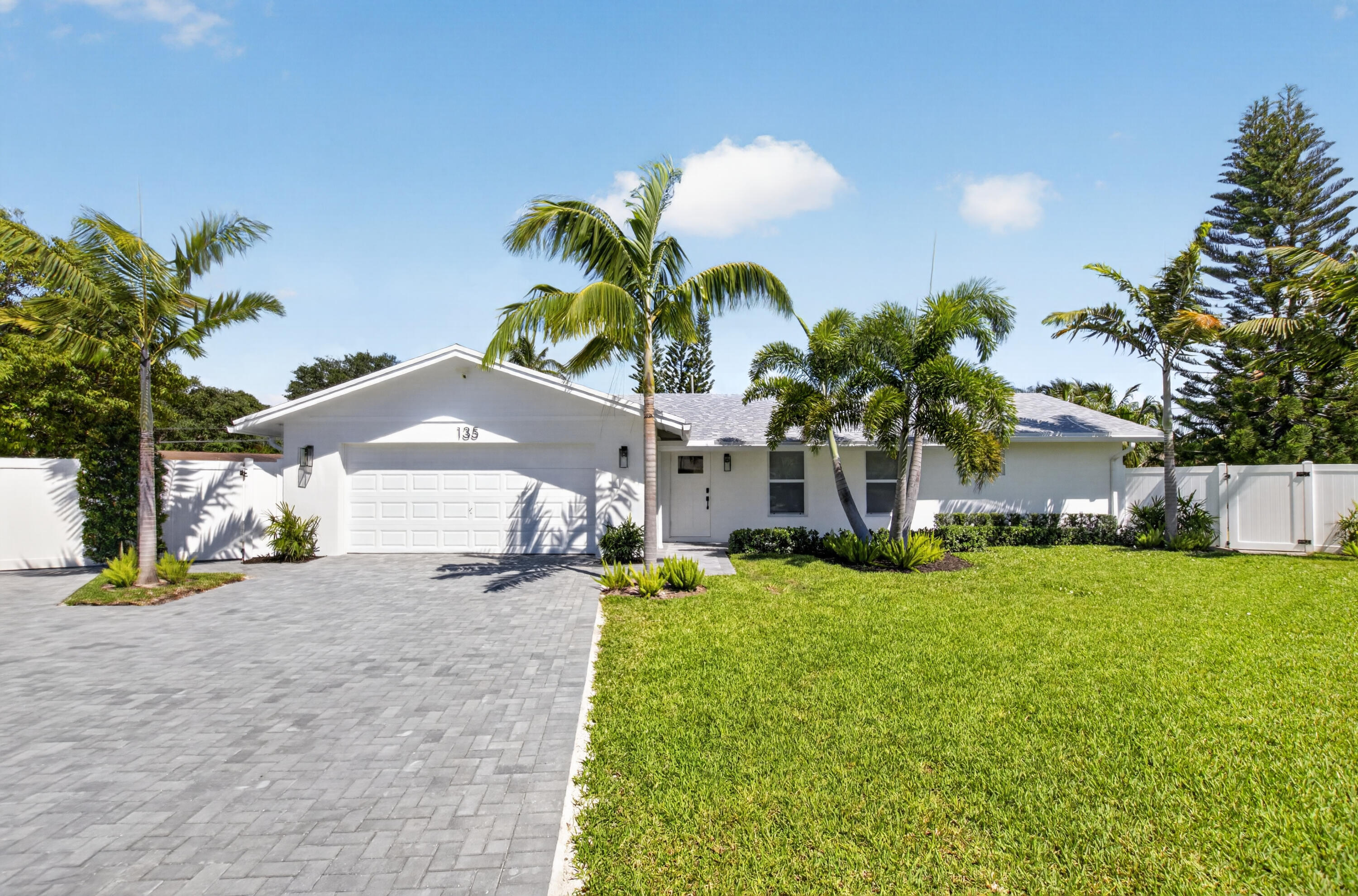 135 SE 28th, Boynton Beach FL 33435