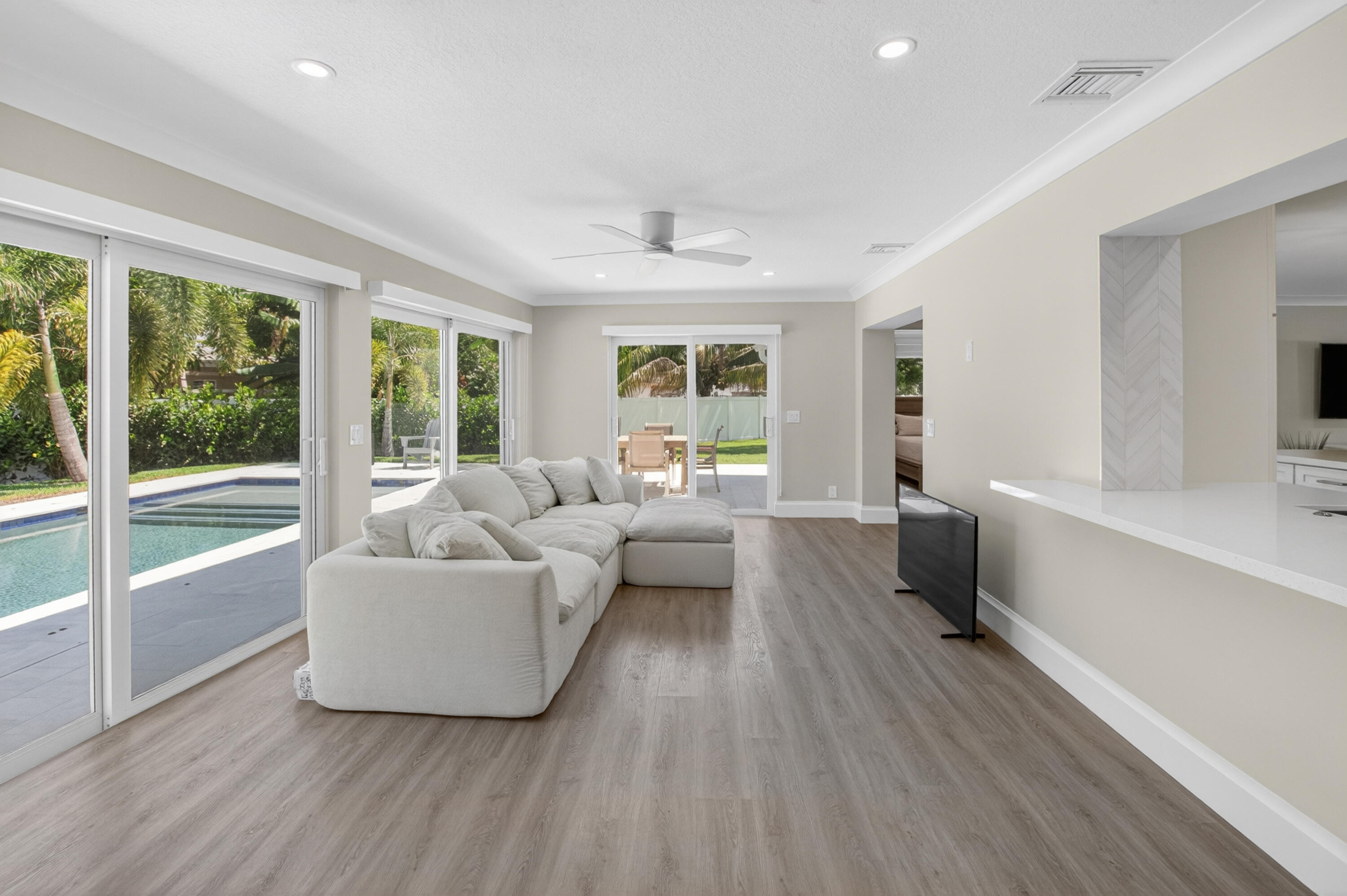 135 SE 28th, Boynton Beach FL 33435