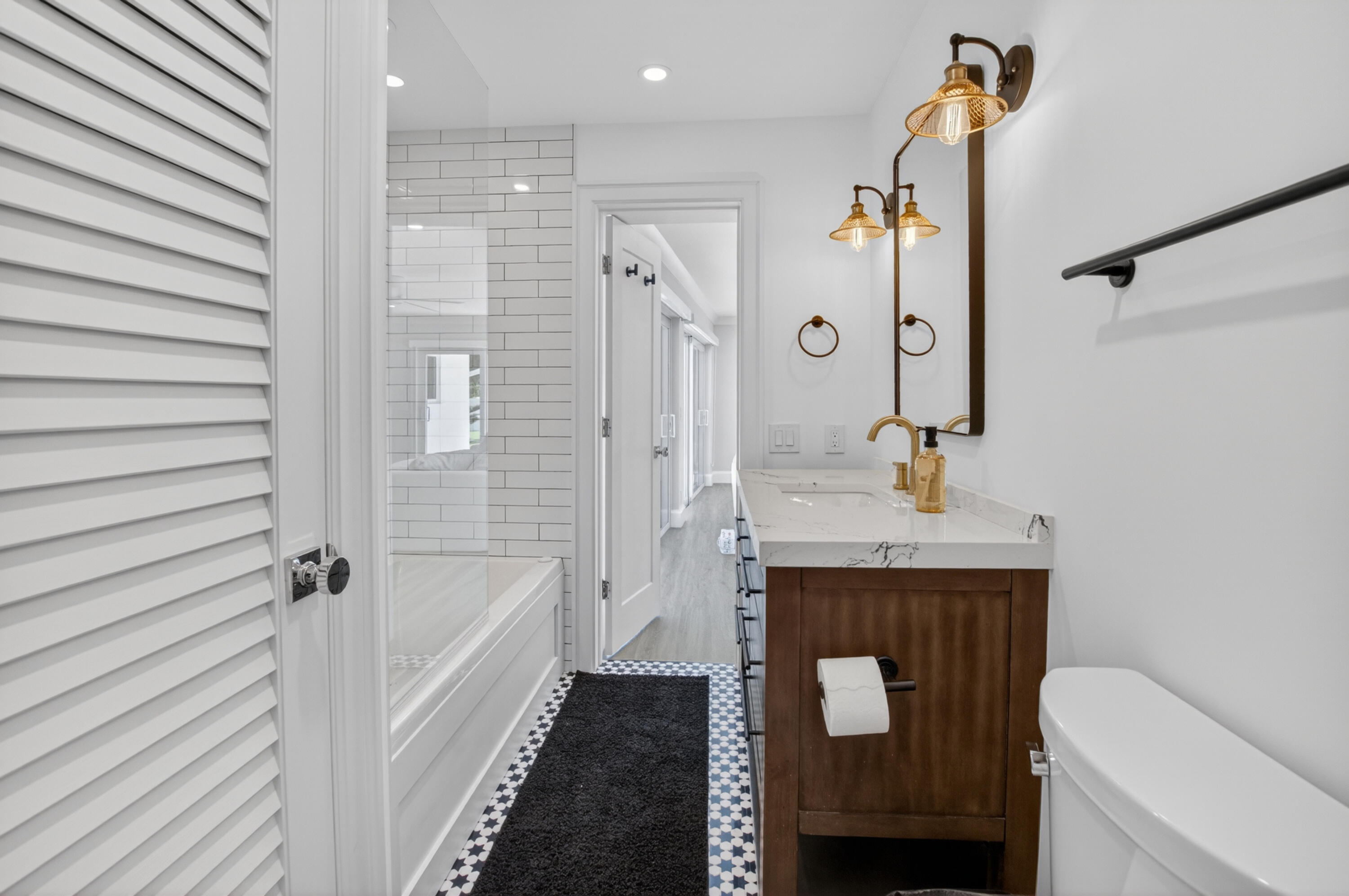 135 SE 28th, Boynton Beach FL 33435