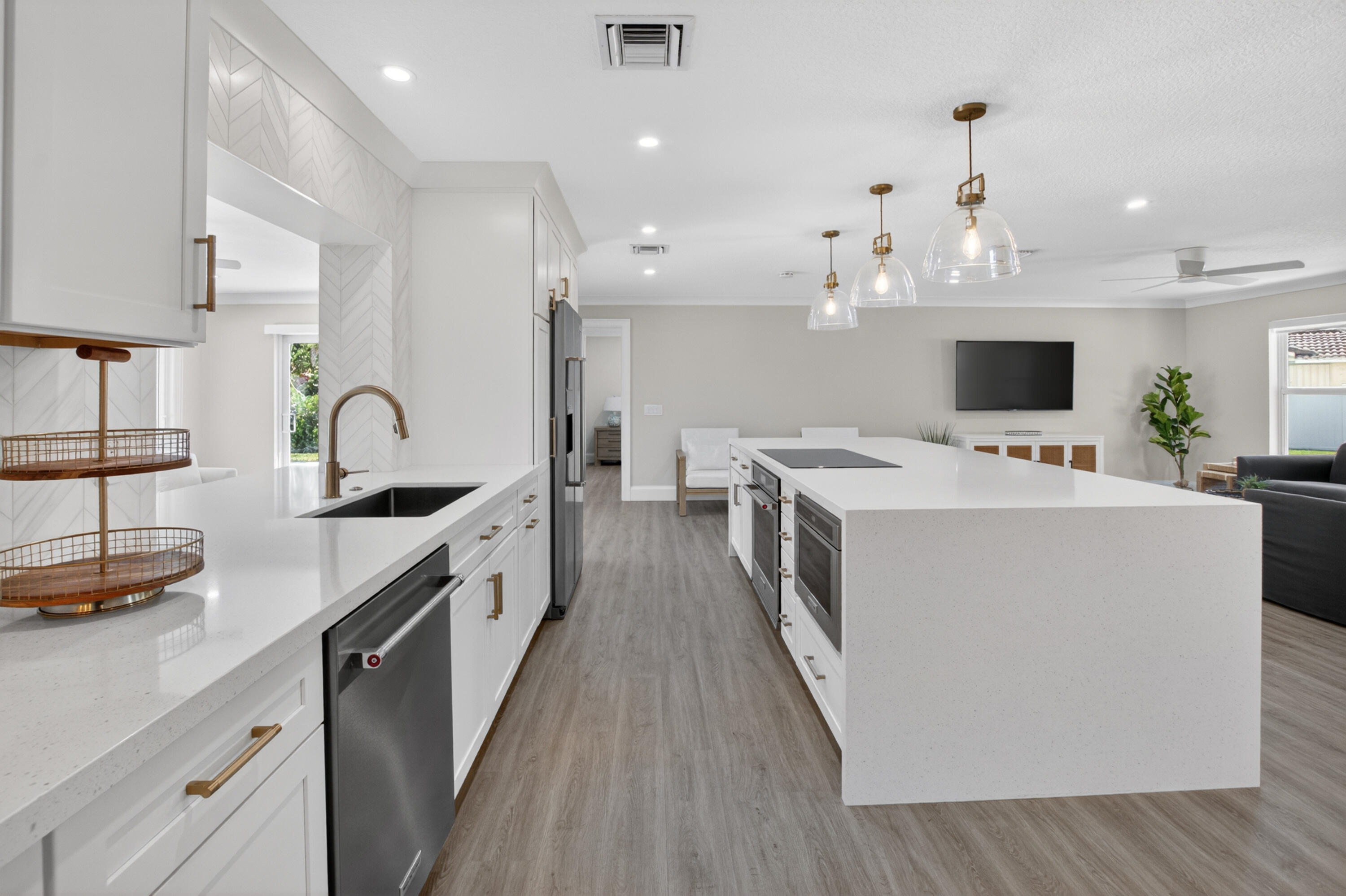 135 SE 28th, Boynton Beach FL 33435