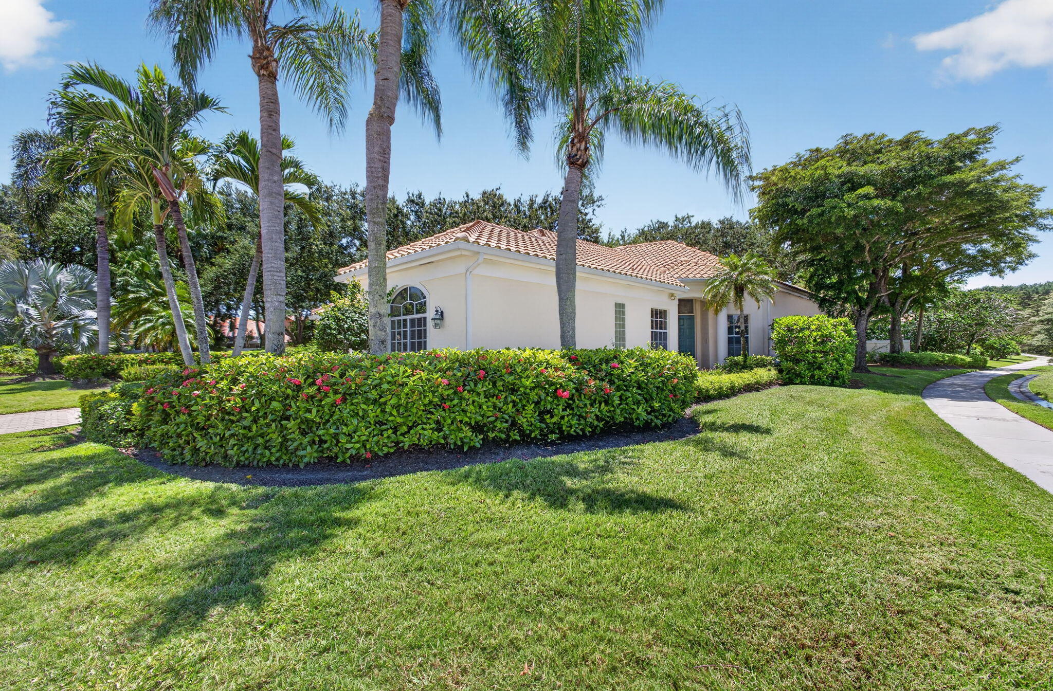 1048 DIAMOND HEAD, Palm Beach Gardens FL 33418