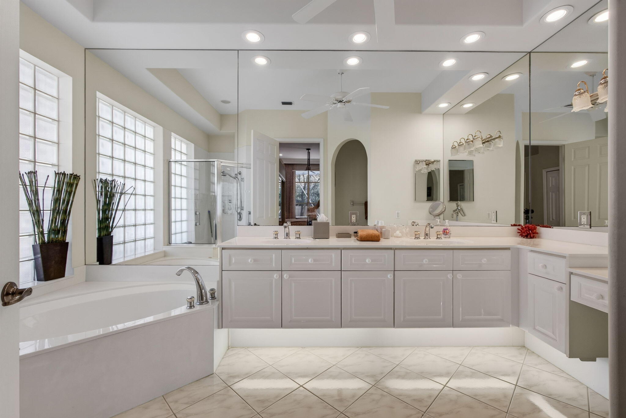 1048 DIAMOND HEAD, Palm Beach Gardens FL 33418