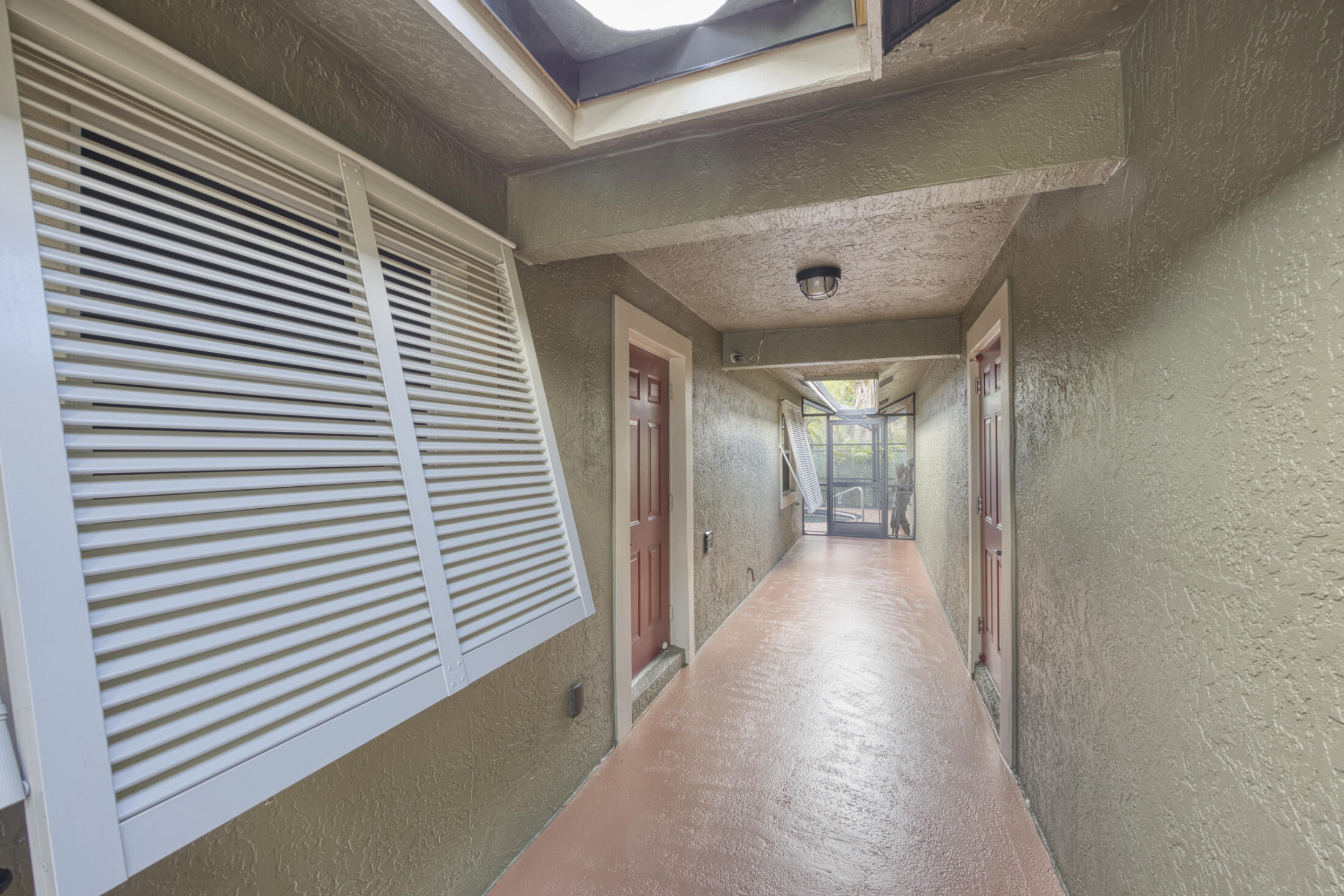 1672 ERIE, Palm Springs FL 33406