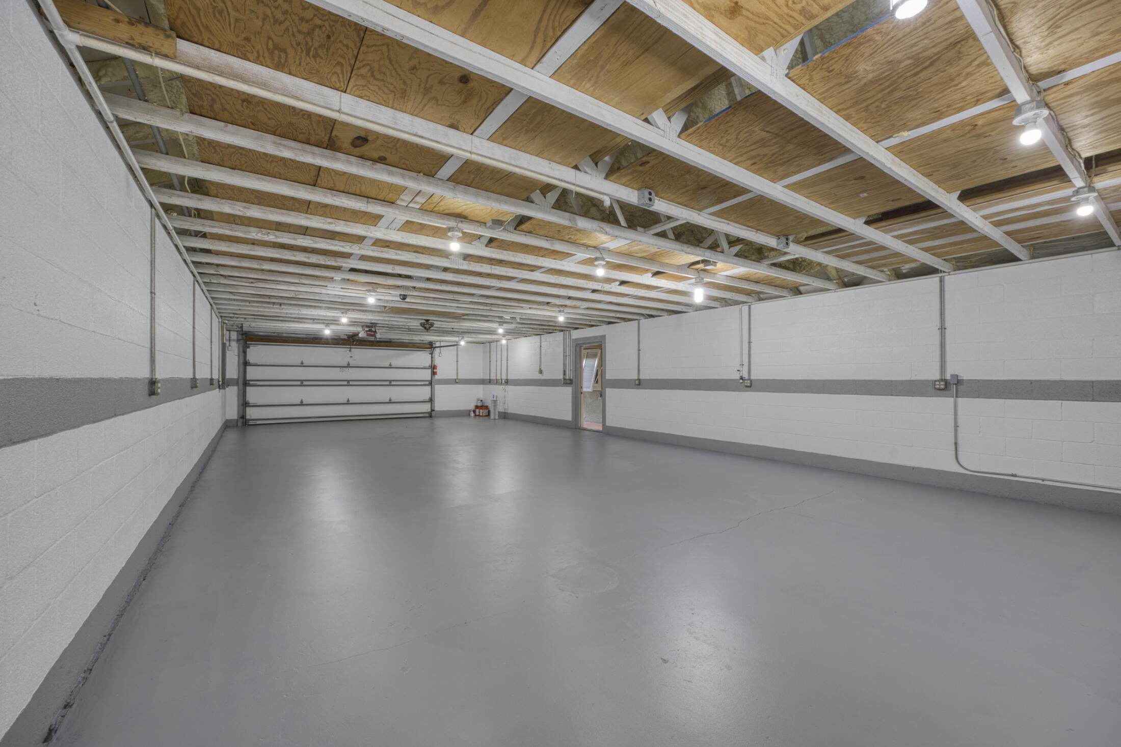1672 ERIE, Palm Springs FL 33406