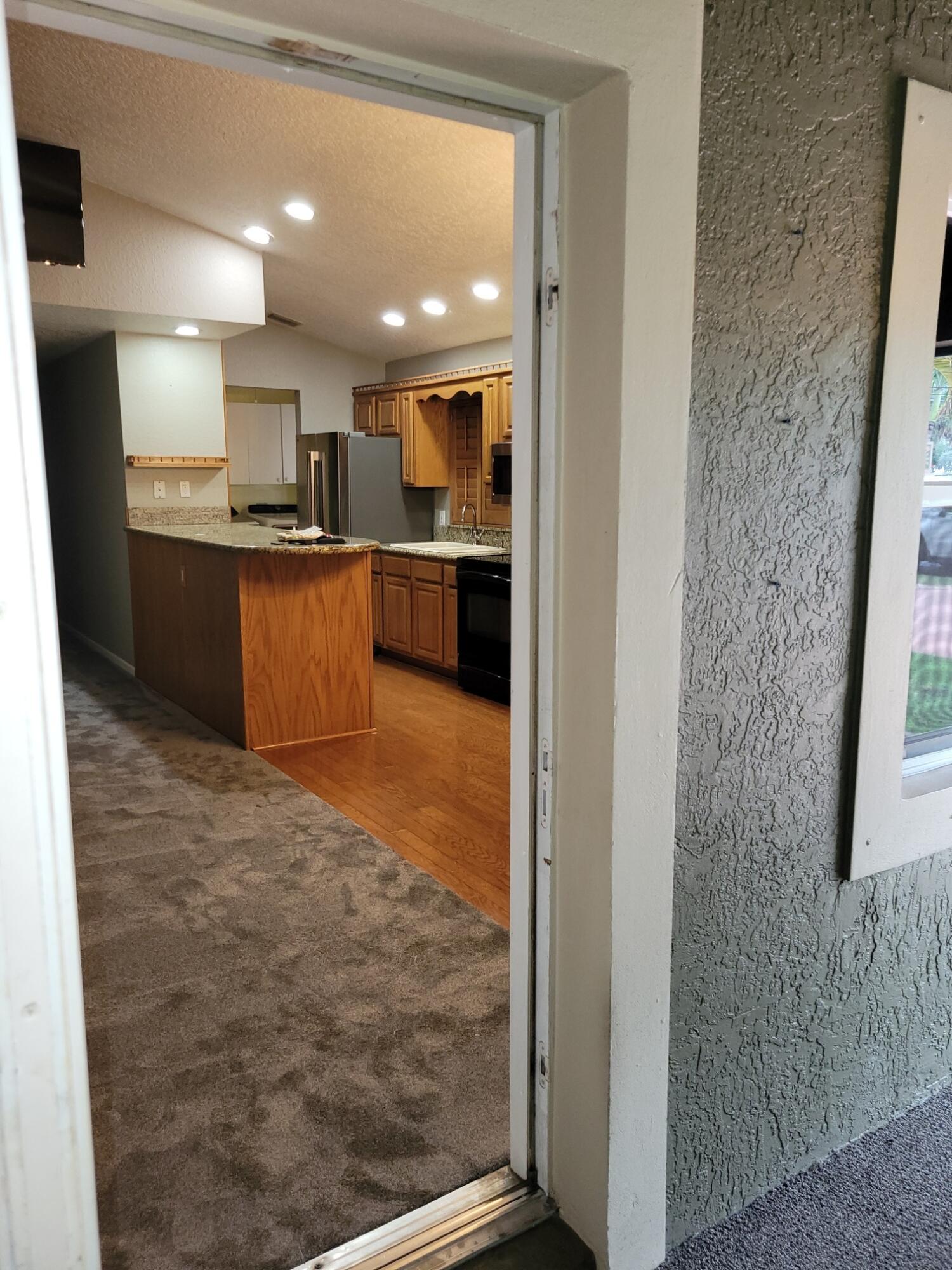 1672 ERIE, Palm Springs FL 33406