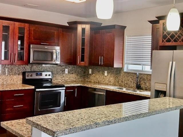 323 SW 11TH, Fort Lauderdale FL 33315
