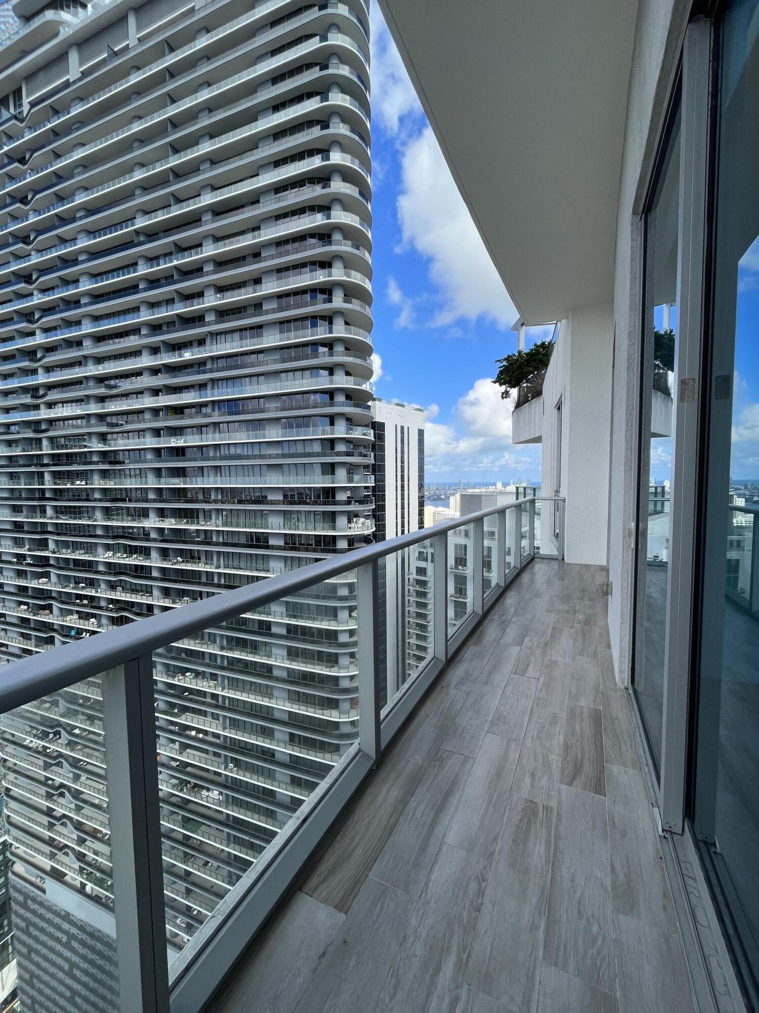1100 S MIAMI #4209, Miami FL 33130
