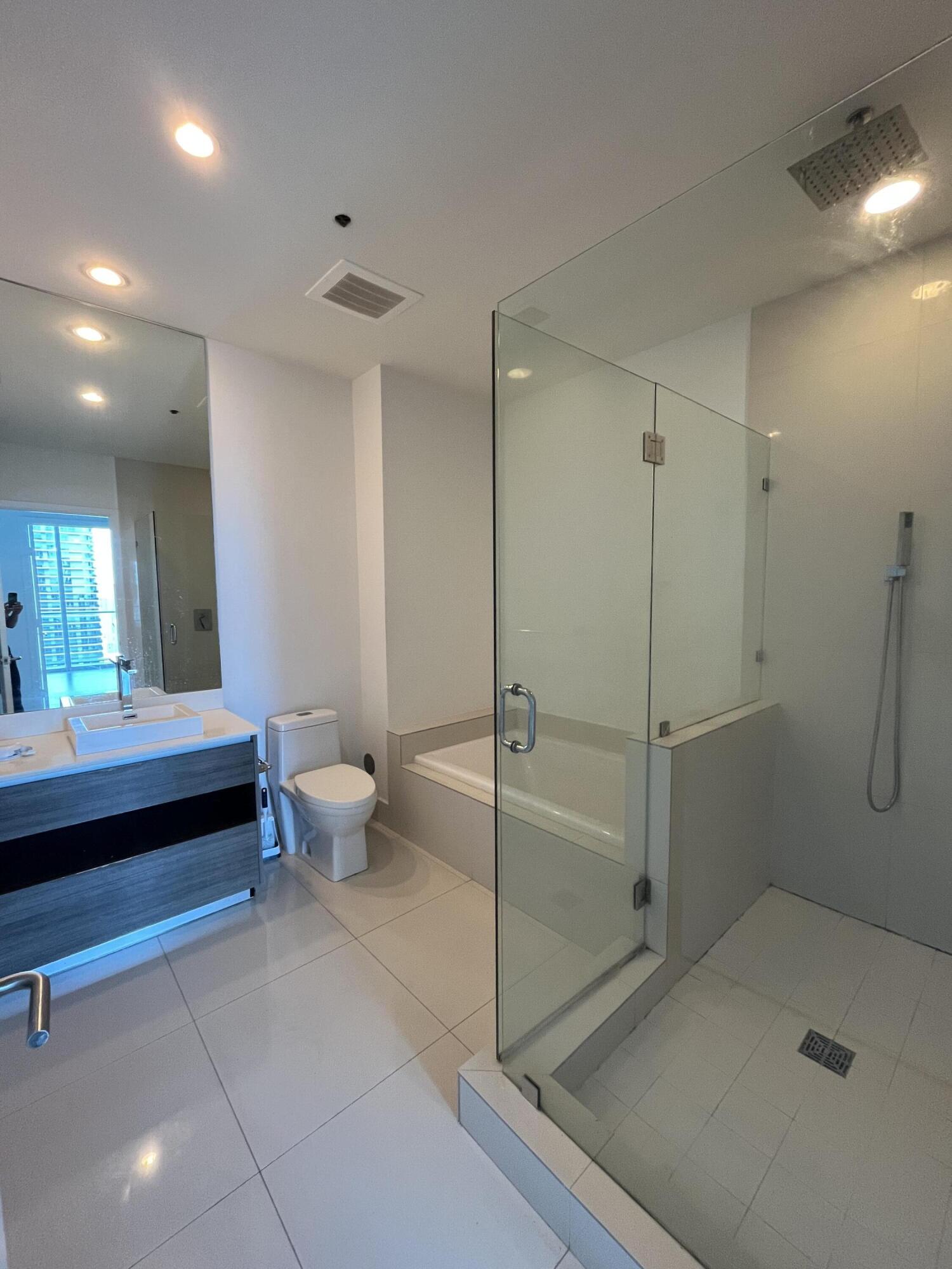 1100 S MIAMI #4209, Miami FL 33130