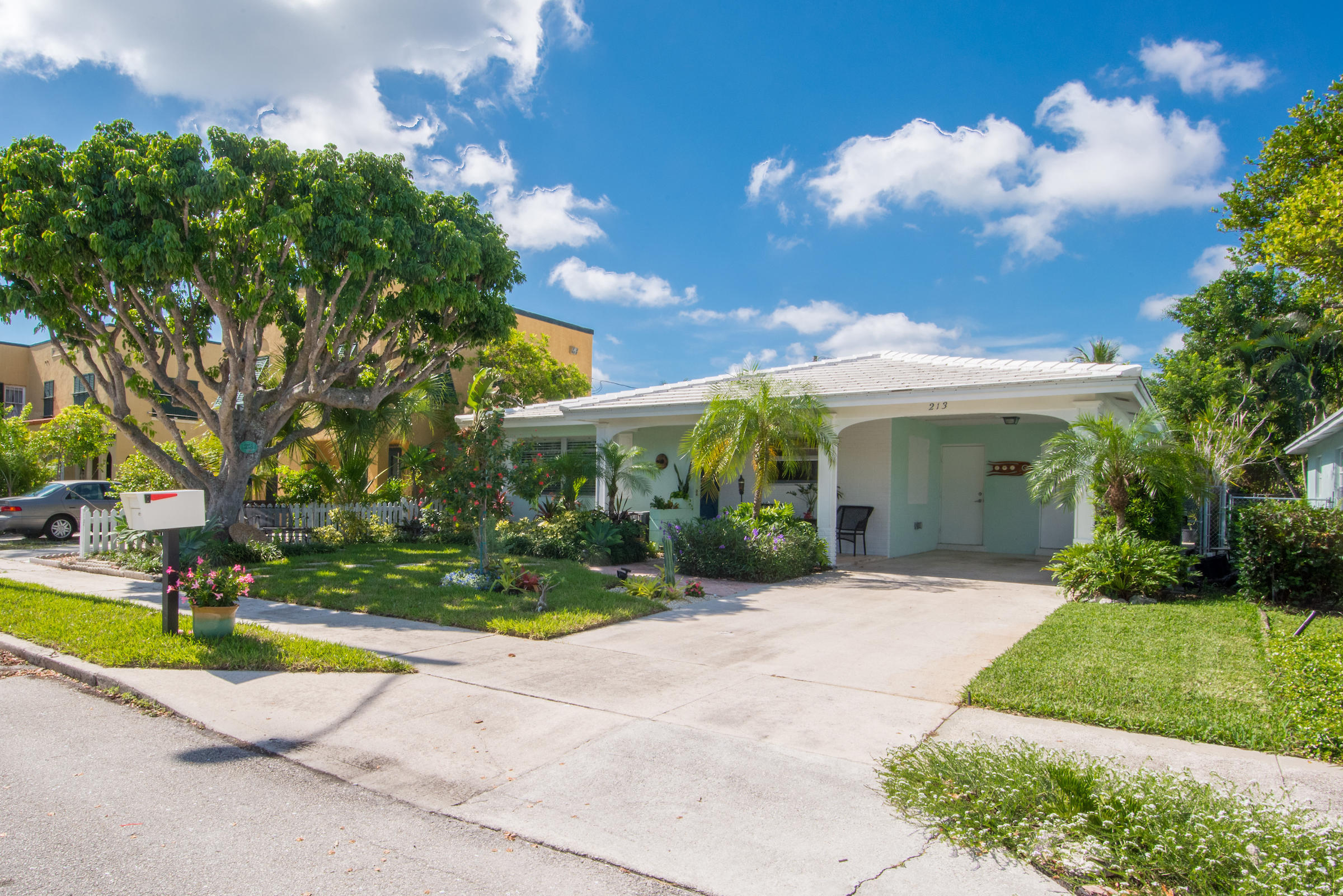 213 Fordham, Lake Worth FL 33460
