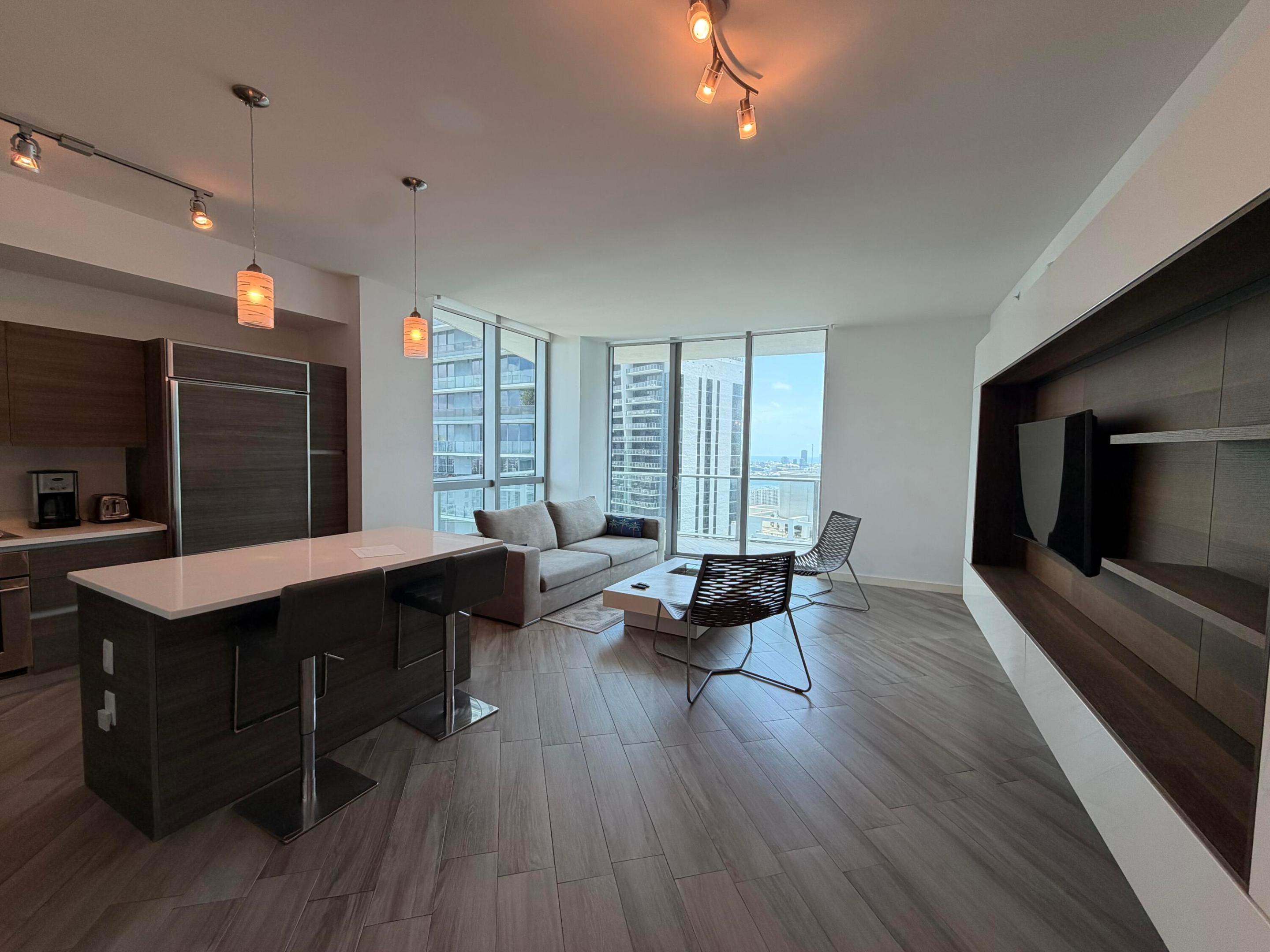 1100 S MIAMI #4210, Miami FL 33130
