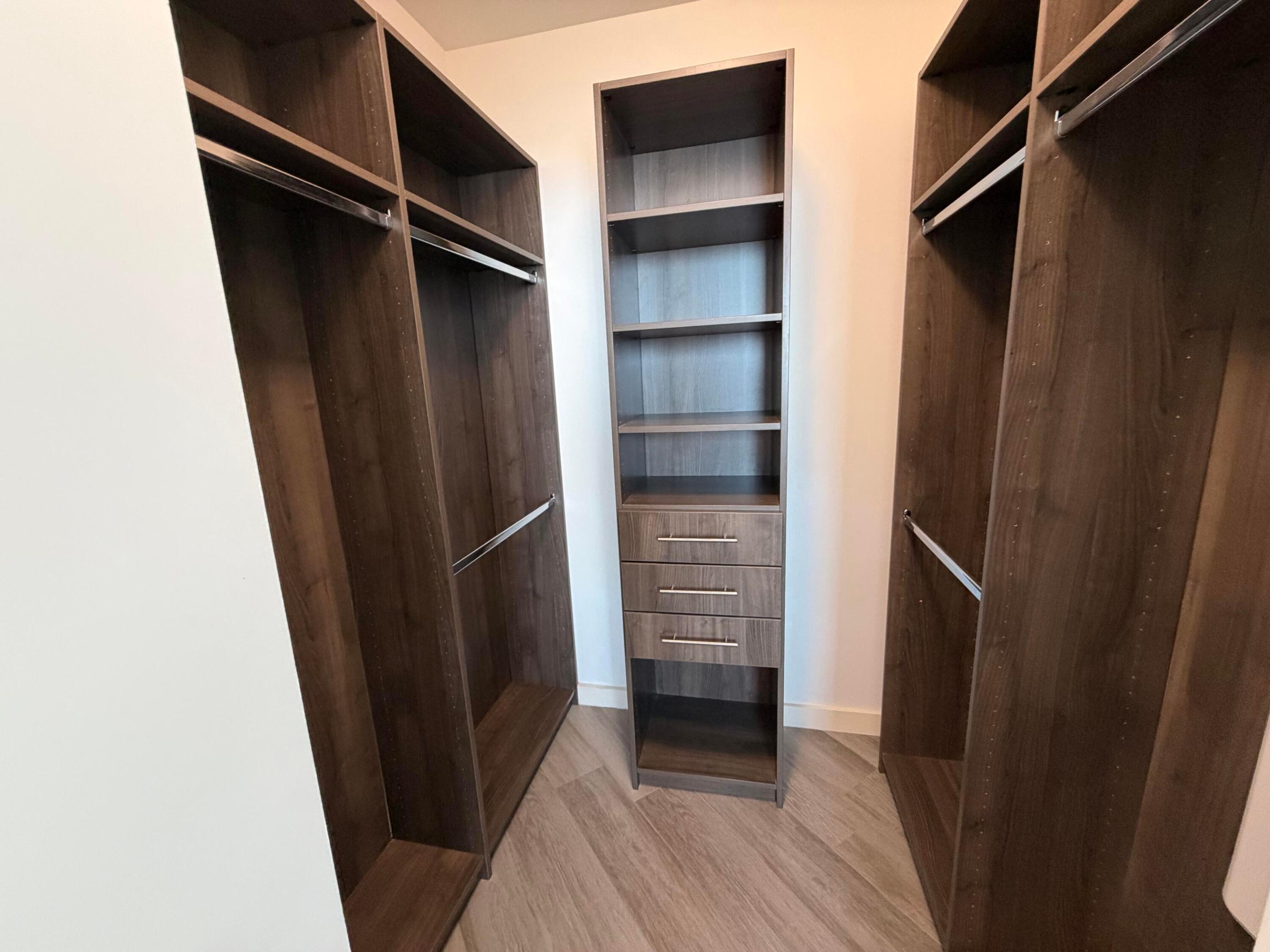 1100 S MIAMI #4210, Miami FL 33130