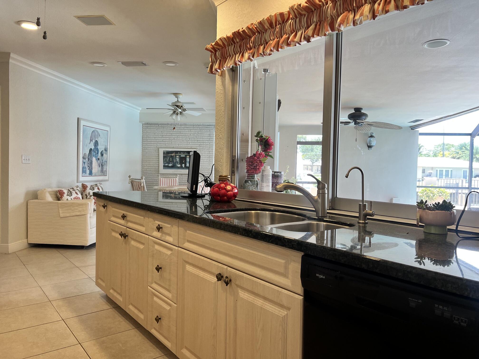 3920 NE 27TH, Lighthouse Point FL 33064