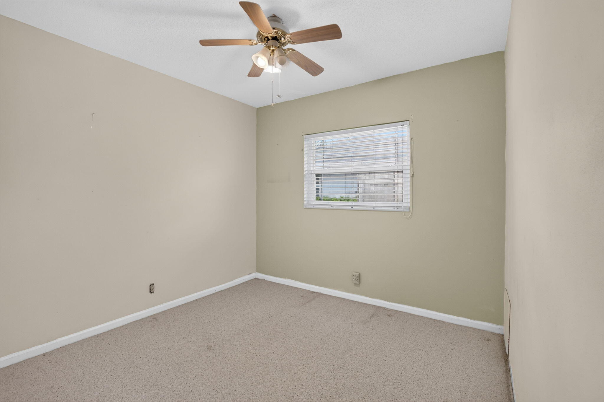 1011 SW 7TH, Boca Raton FL 33486