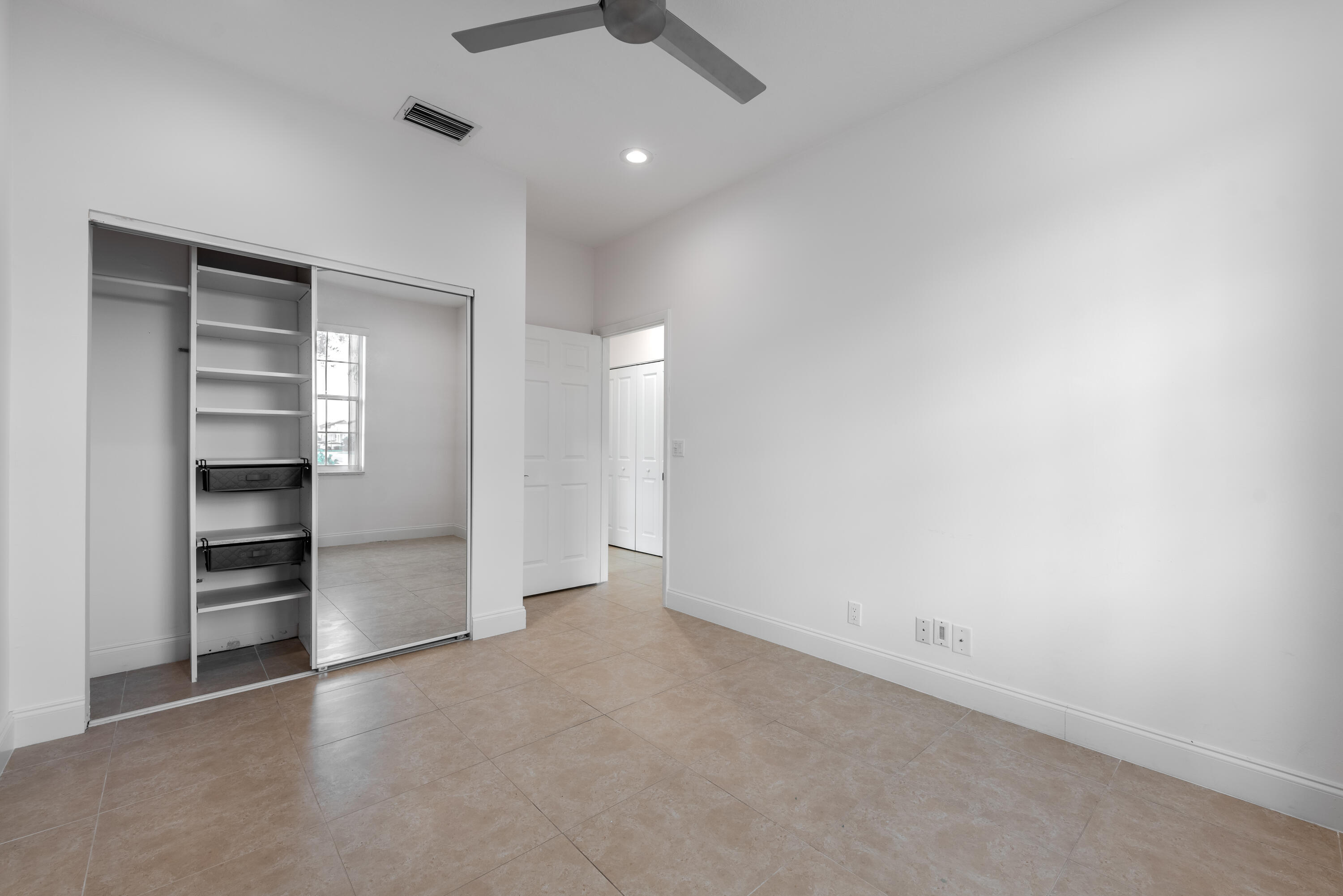 23390 TORRE, Boca Raton FL 33433