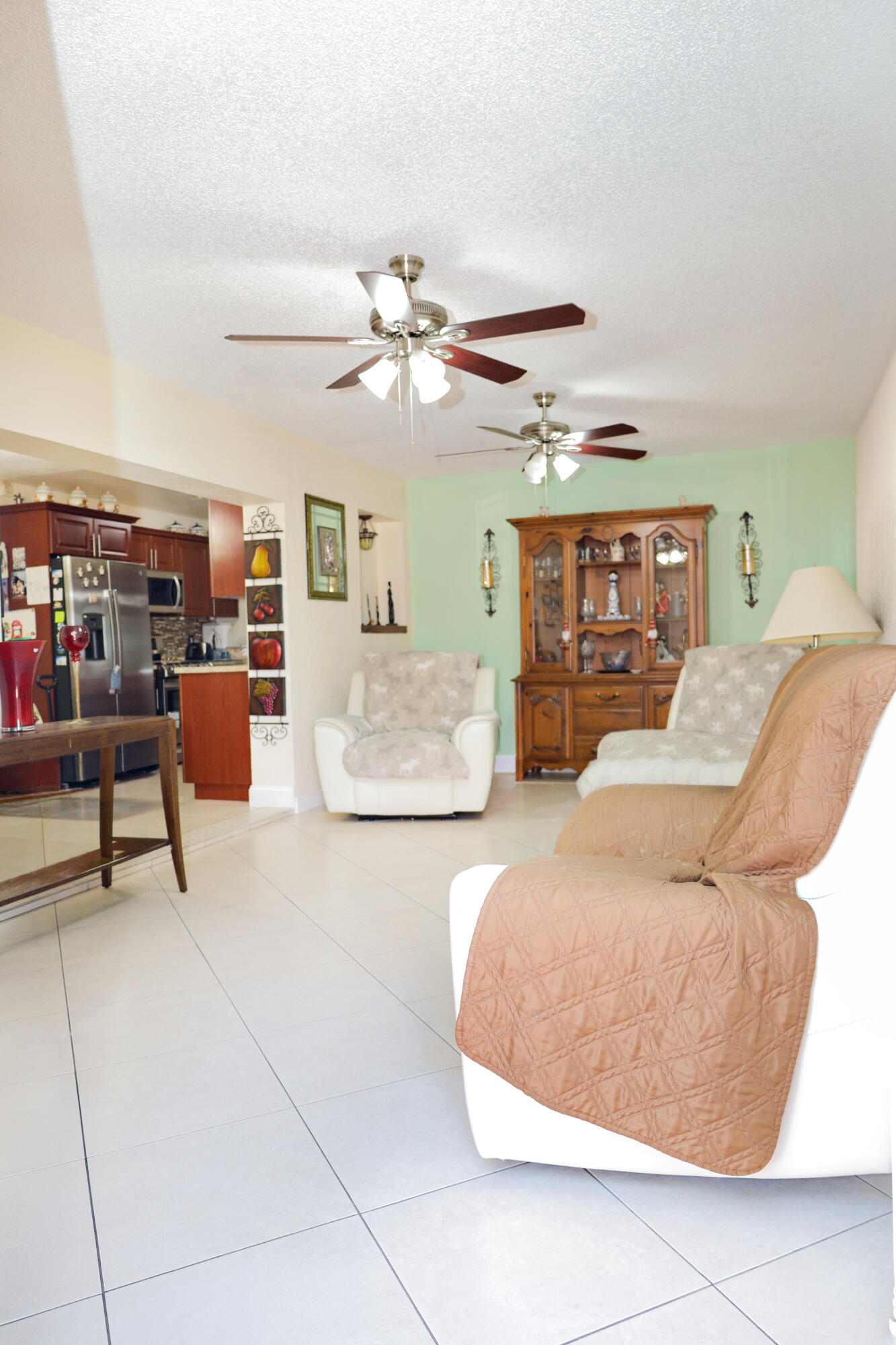 3335 10th, Palm Springs FL 33461