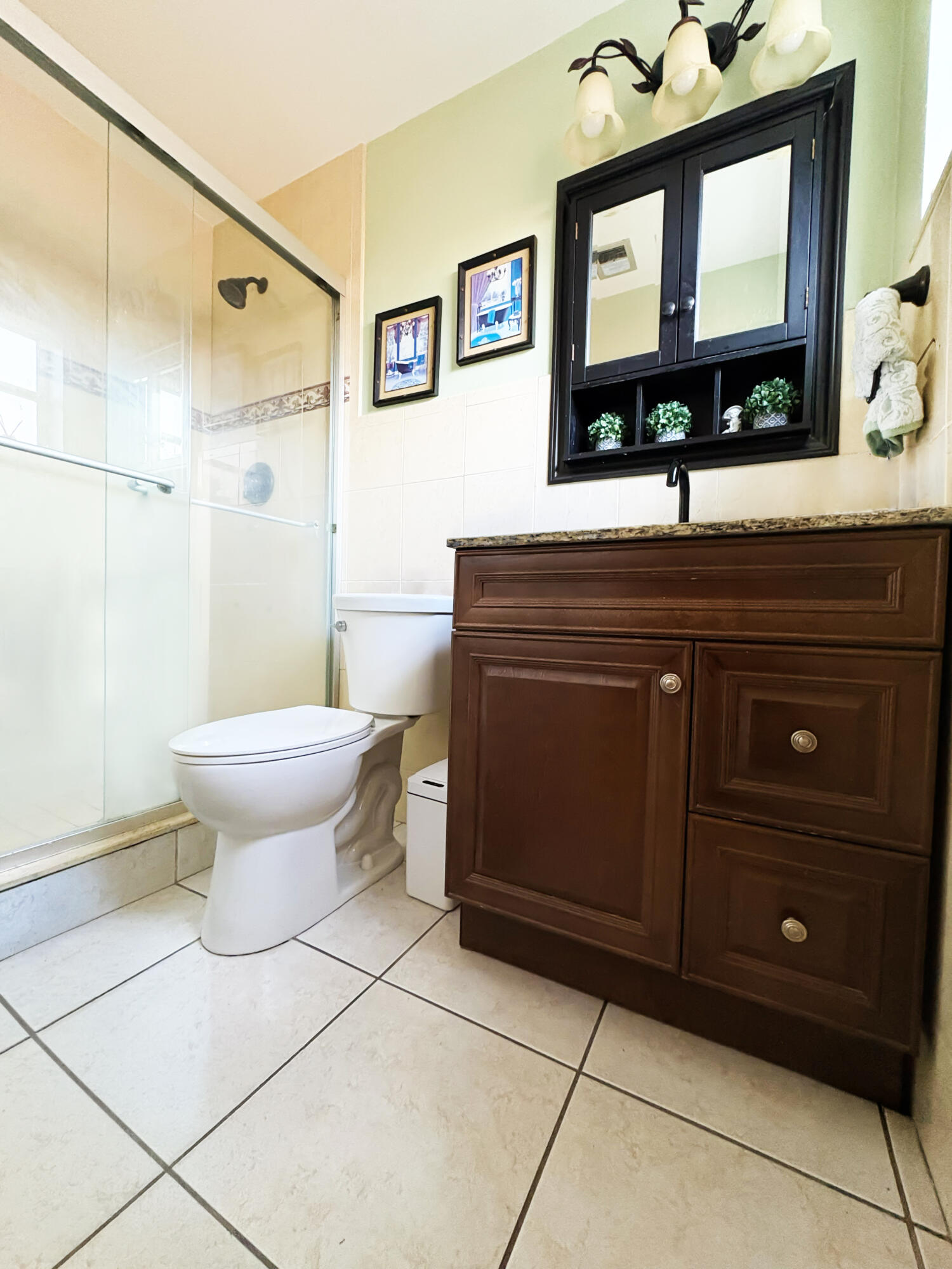 3335 10th, Palm Springs FL 33461