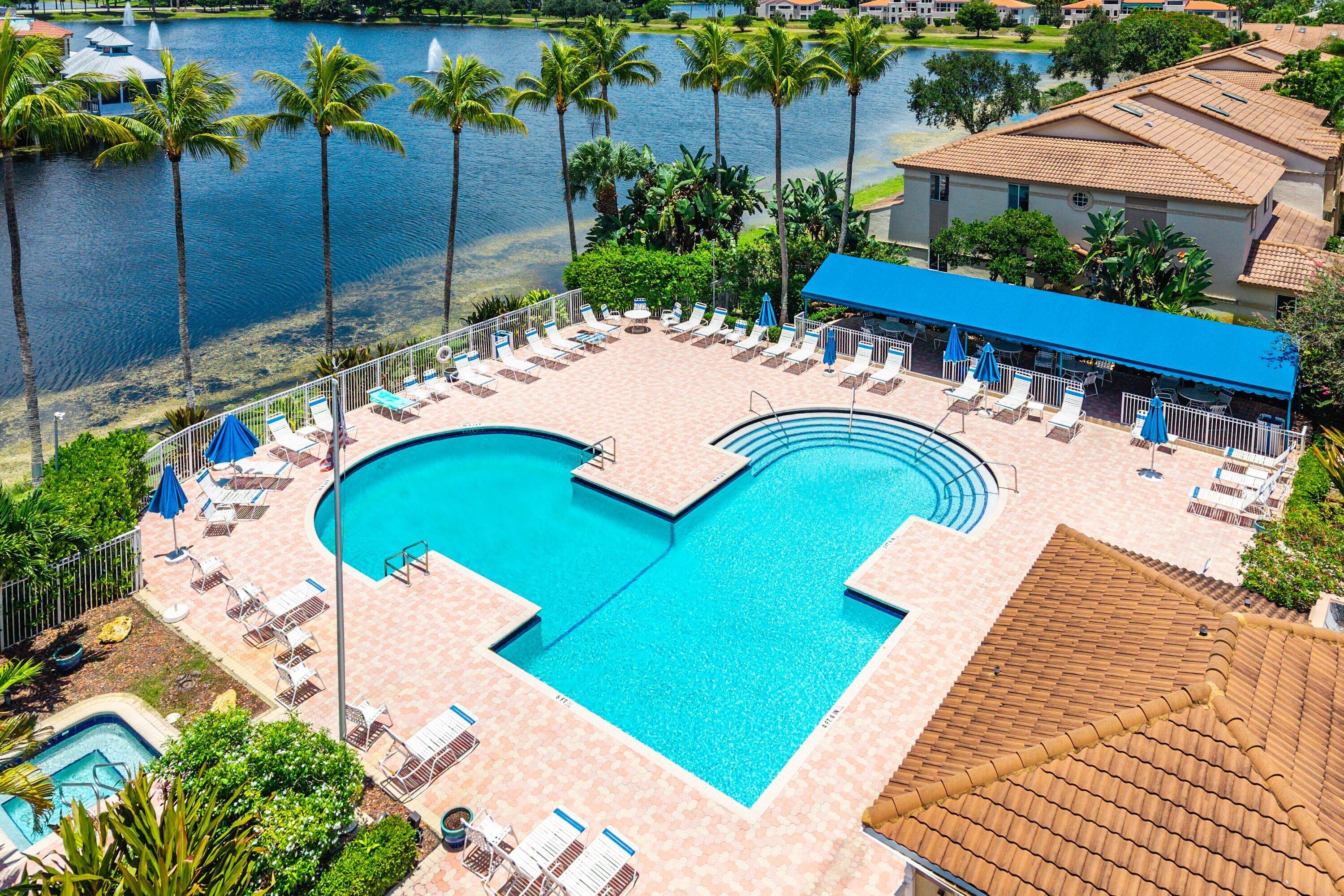 6757 Via Regina, Boca Raton FL 33433