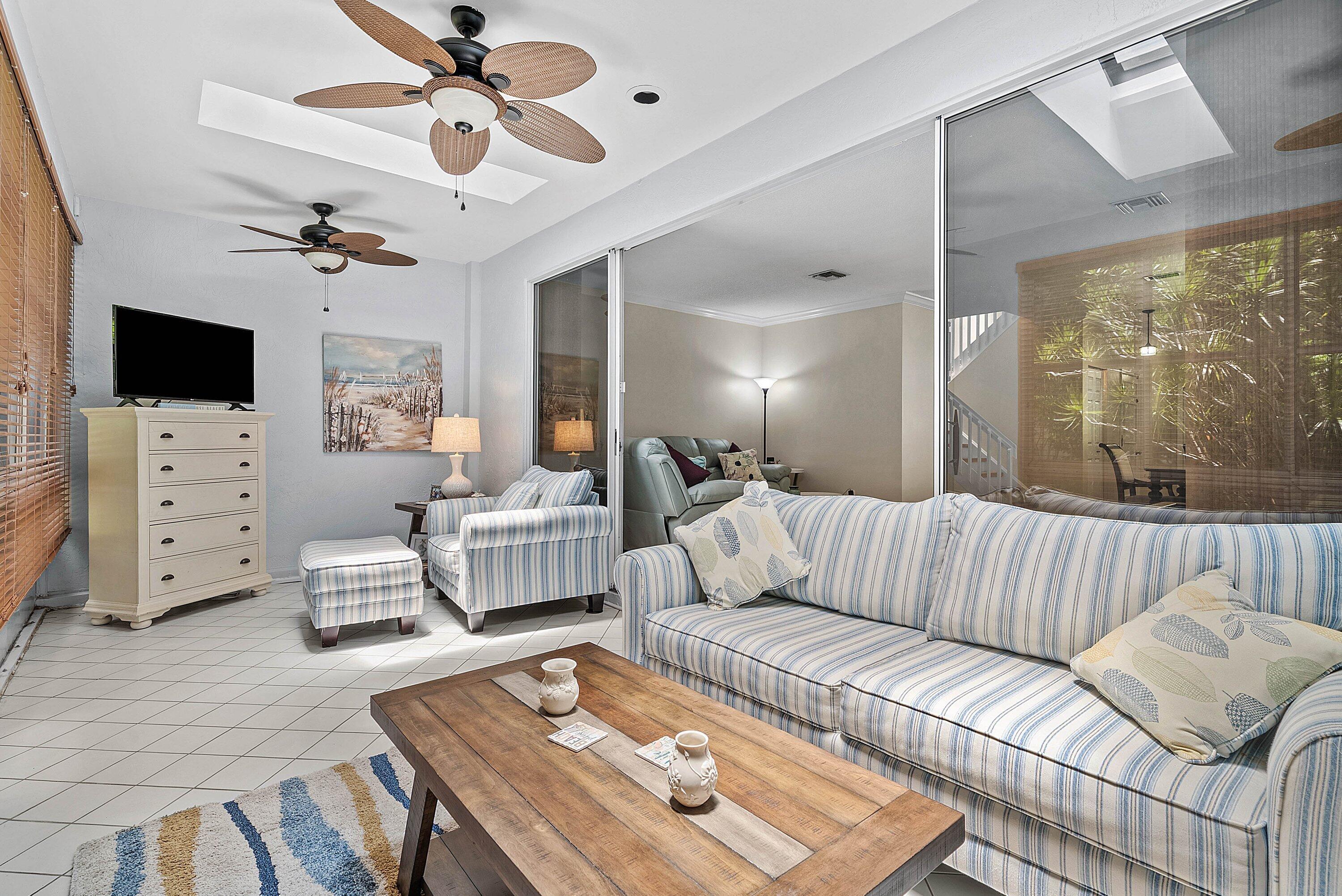 6757 Via Regina, Boca Raton FL 33433