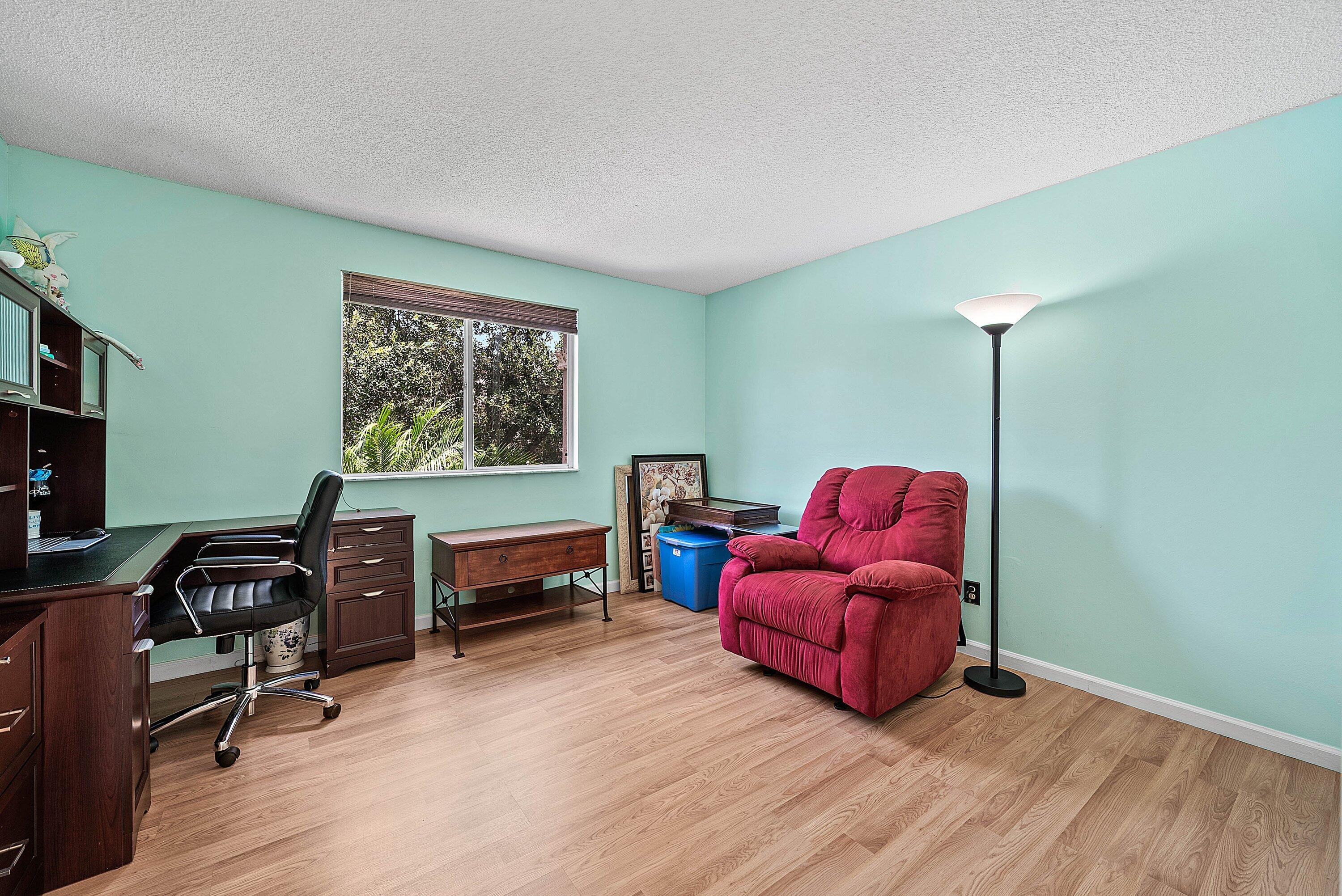 6757 Via Regina, Boca Raton FL 33433