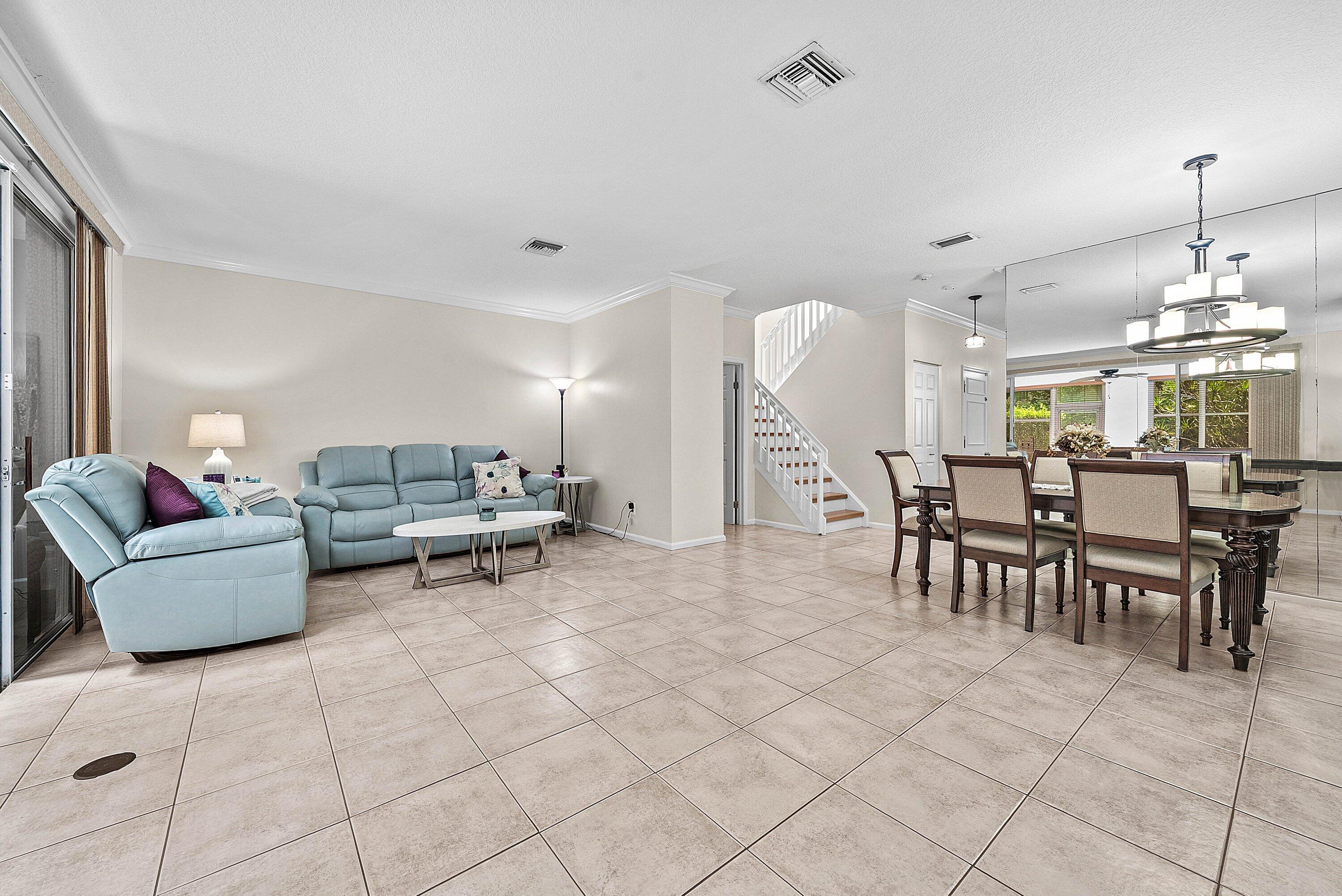 6757 Via Regina, Boca Raton FL 33433