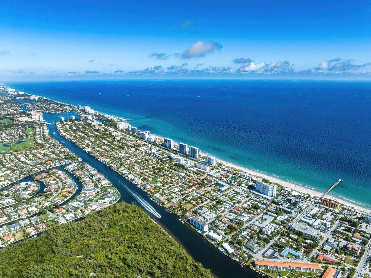 6757 Via Regina, Boca Raton FL 33433