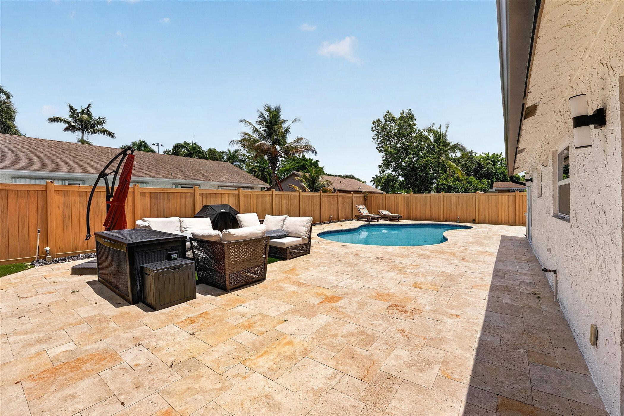 8131 NW 44TH, Lauderhill FL 33351