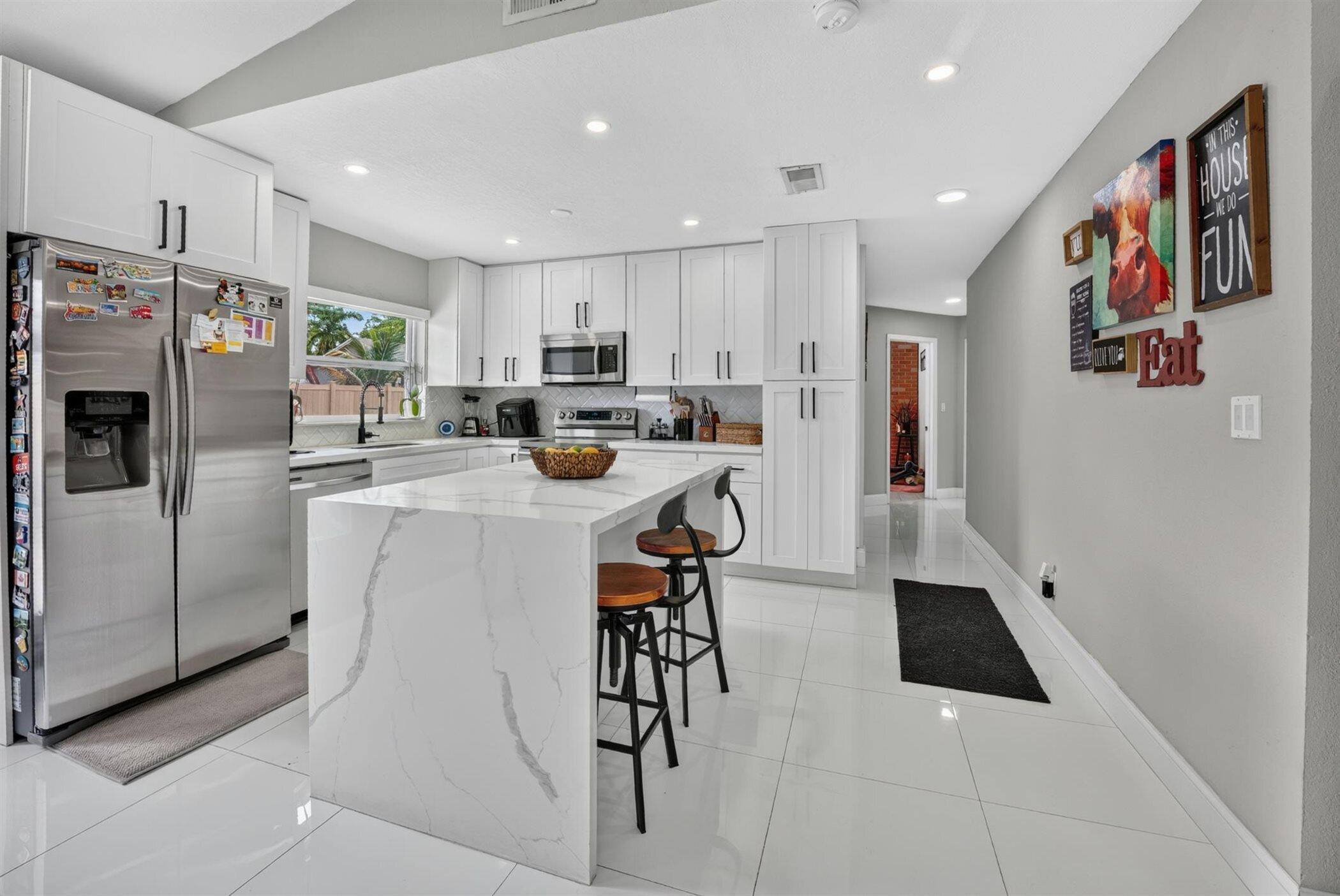 8131 NW 44TH, Lauderhill FL 33351